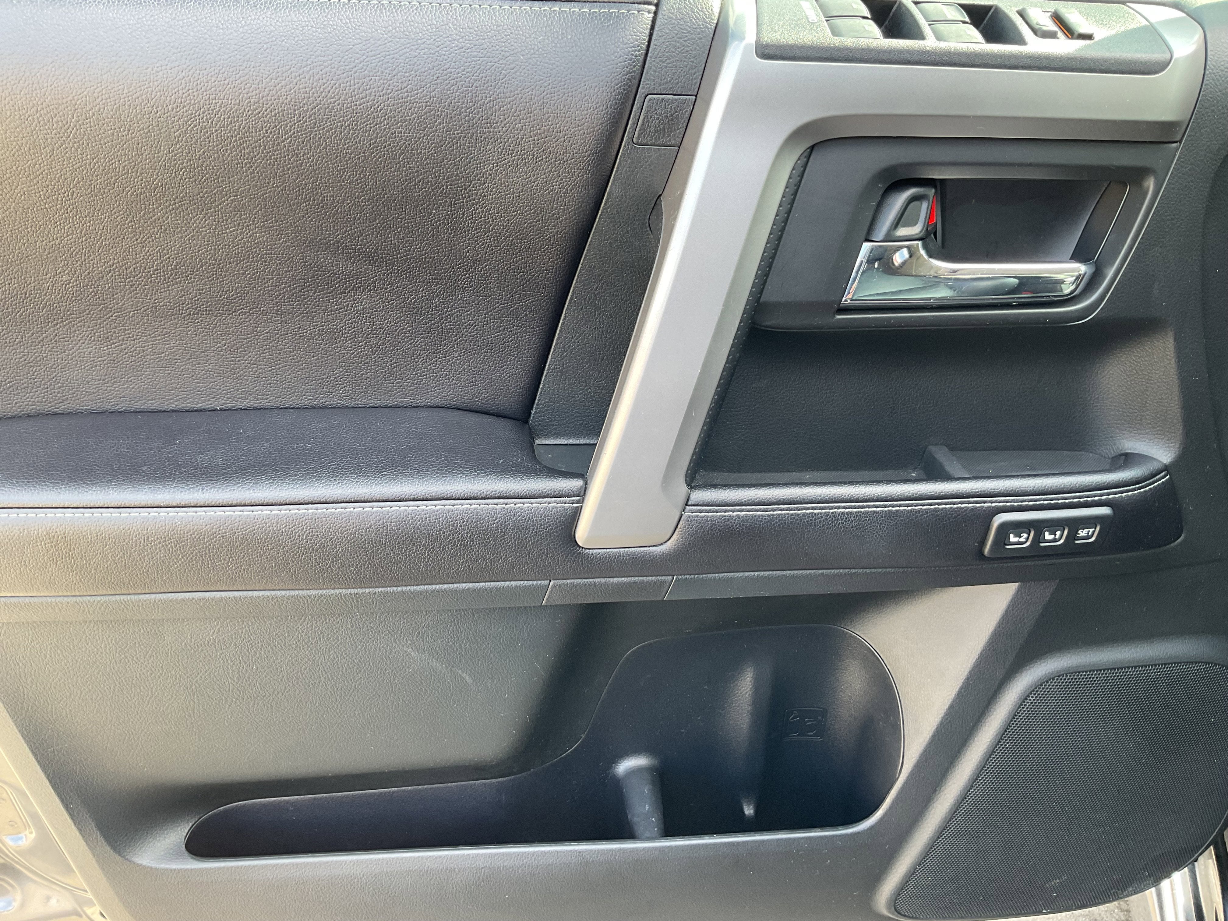 2016 Toyota 4RUNNER Limited