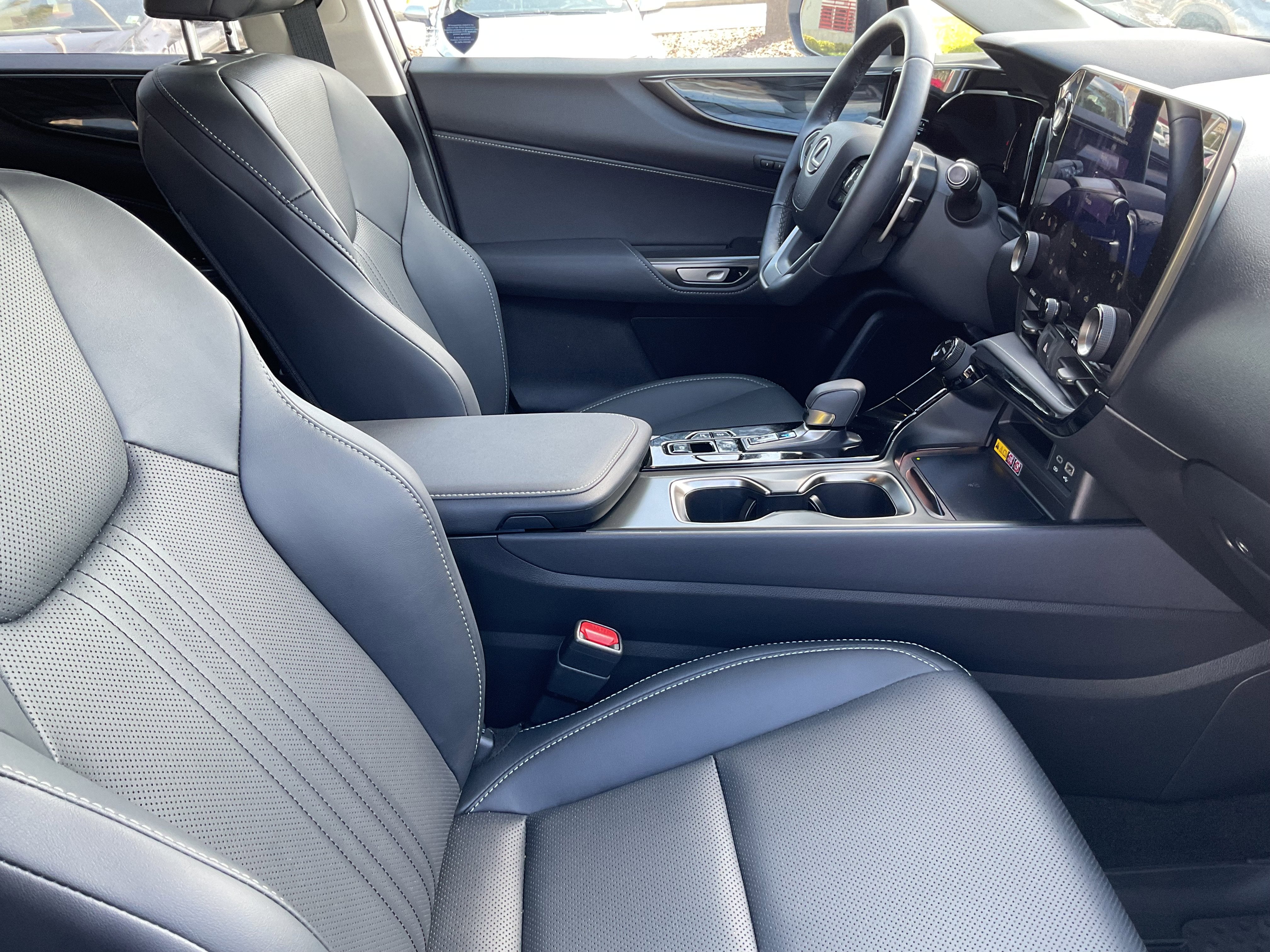 2025 Lexus NX 350h NX 350h Premium