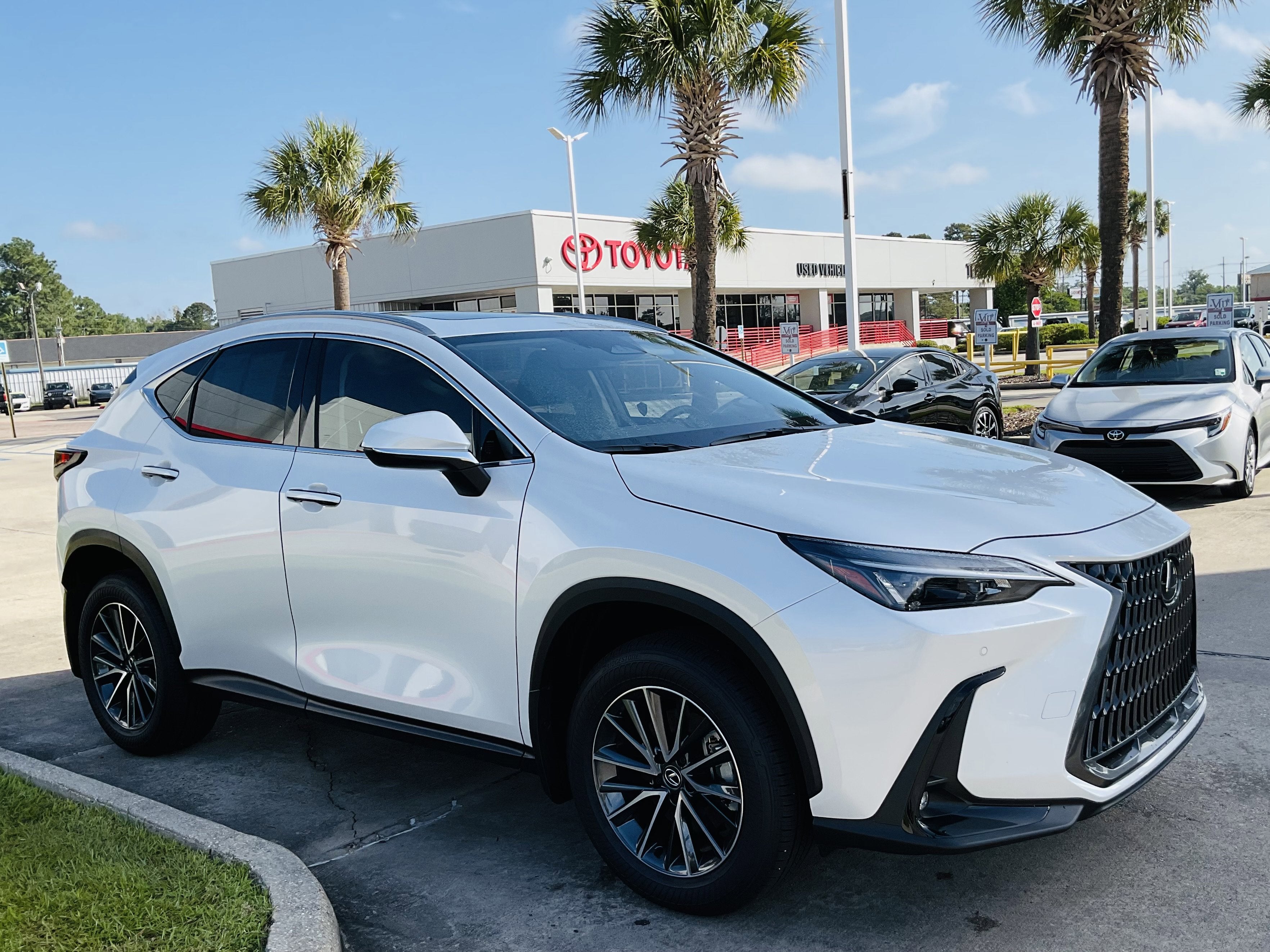 2025 Lexus NX 350h NX 350h Premium