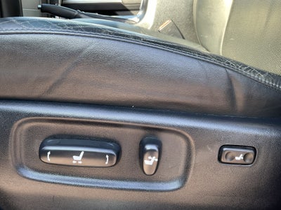 2016 Toyota LAND CRUISER 4dr 4WD (Natl)