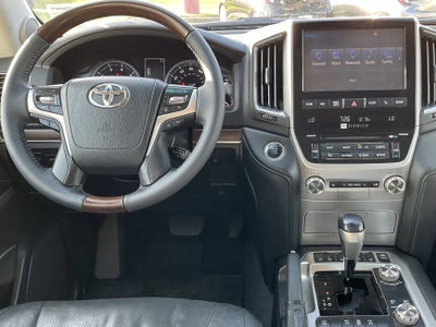 2016 Toyota LAND CRUISER 4dr 4WD (Natl)