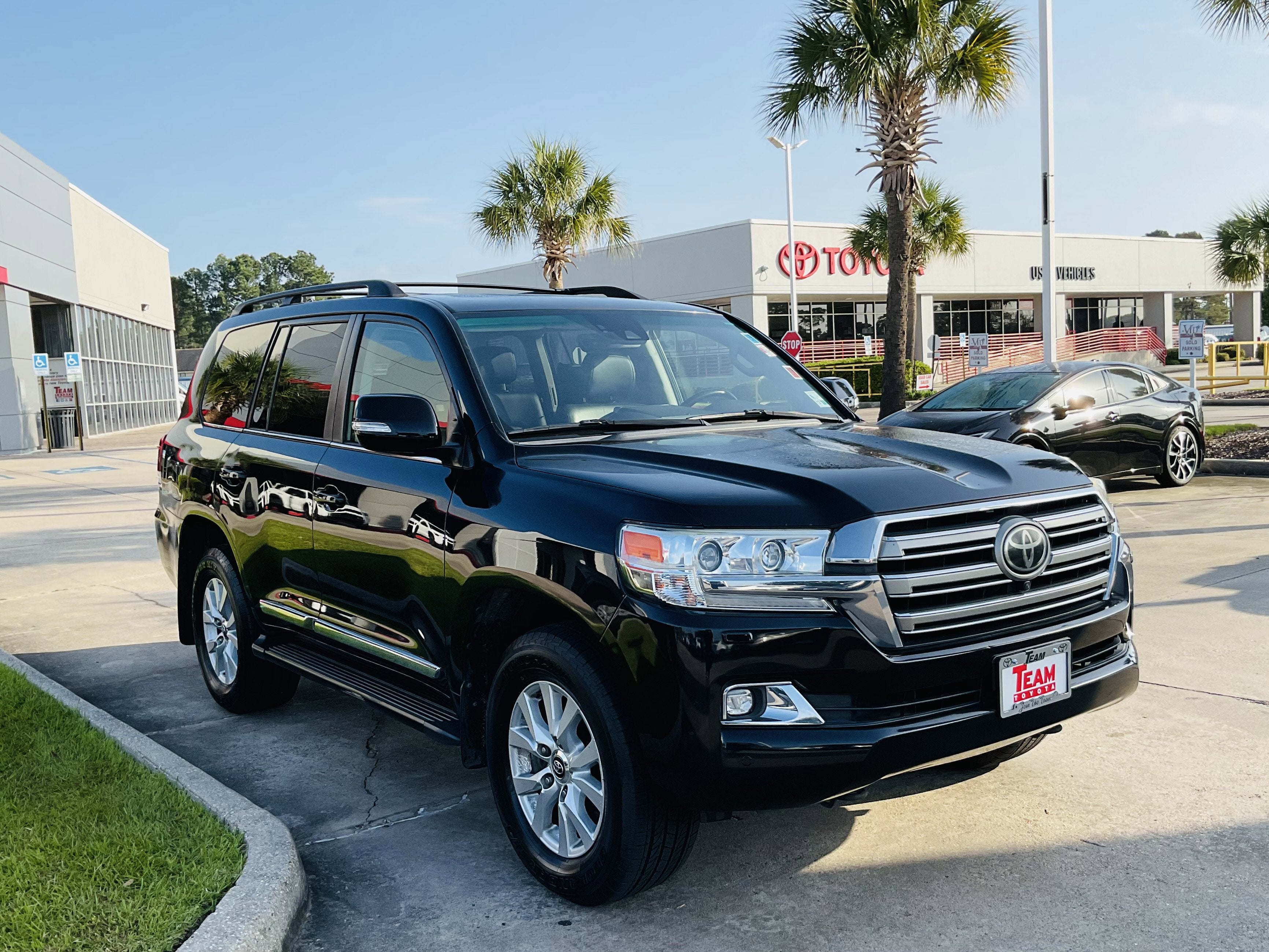 2016 Toyota LAND CRUISER 4dr 4WD (Natl)