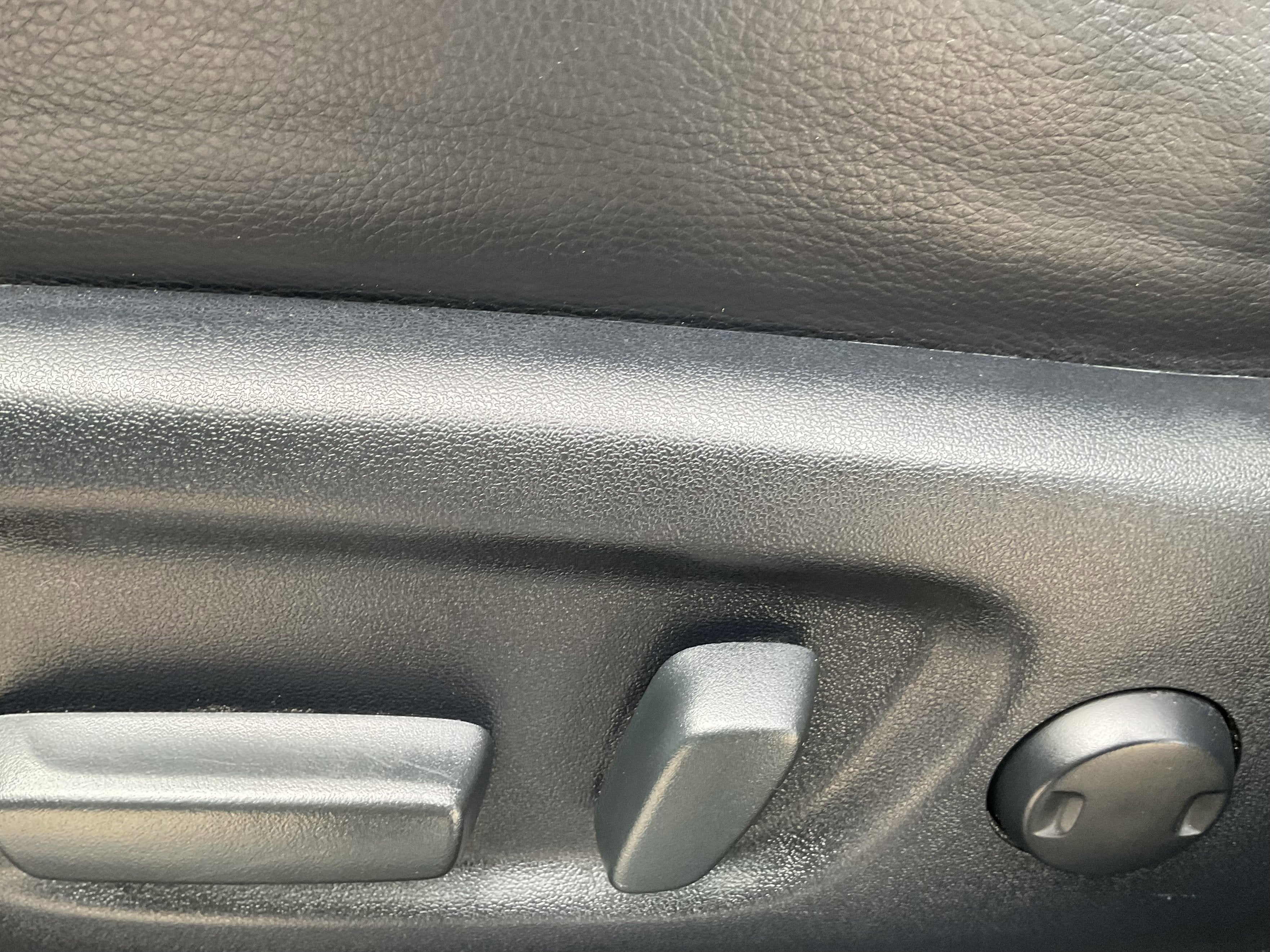 2018 Toyota RAV4 HYBRID Hybrid Limited