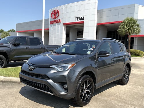 2017 Toyota RAV4 SE