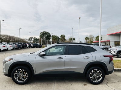 2025 Chevrolet Trax LT