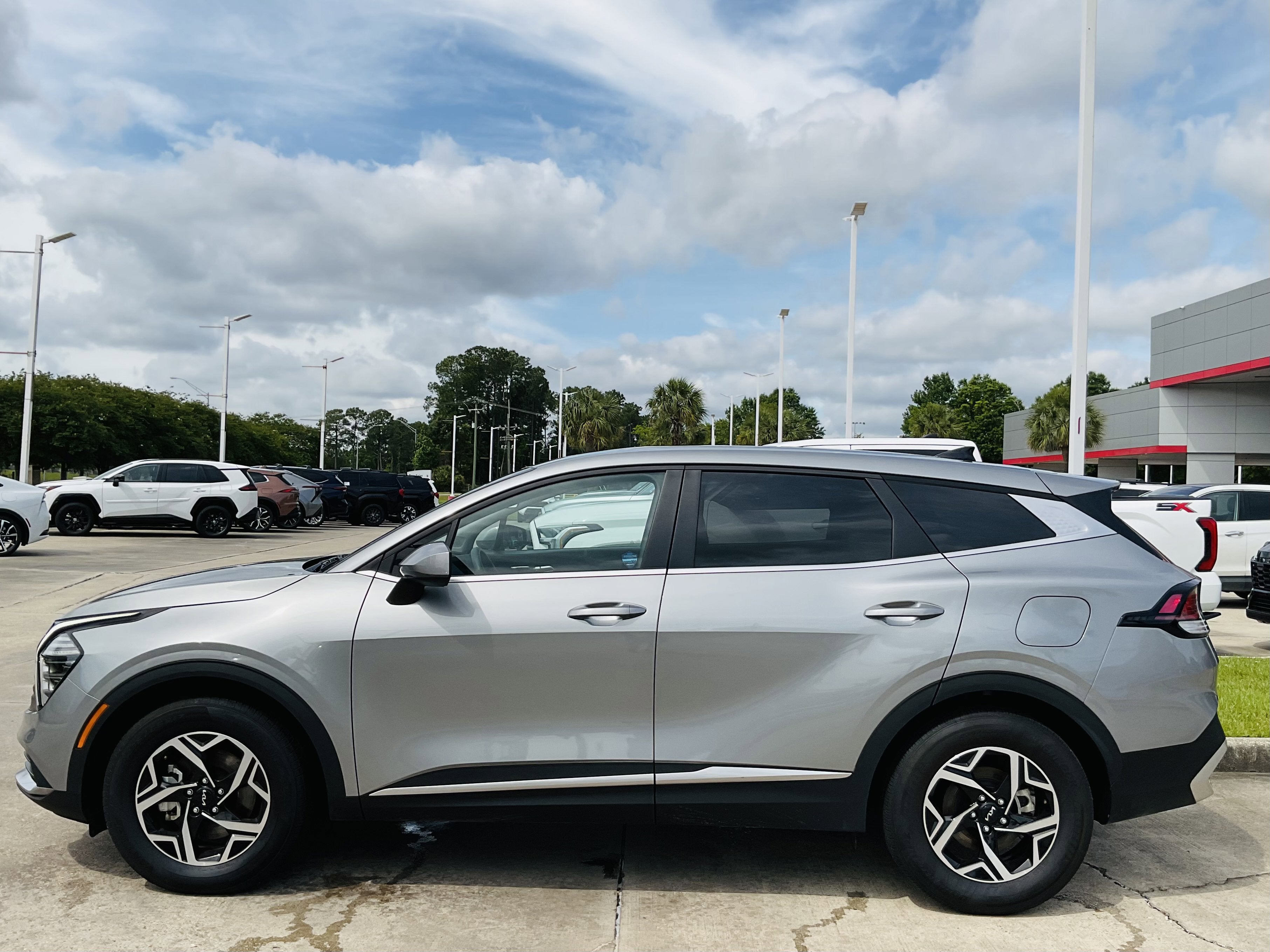 2025 Kia Sportage LX