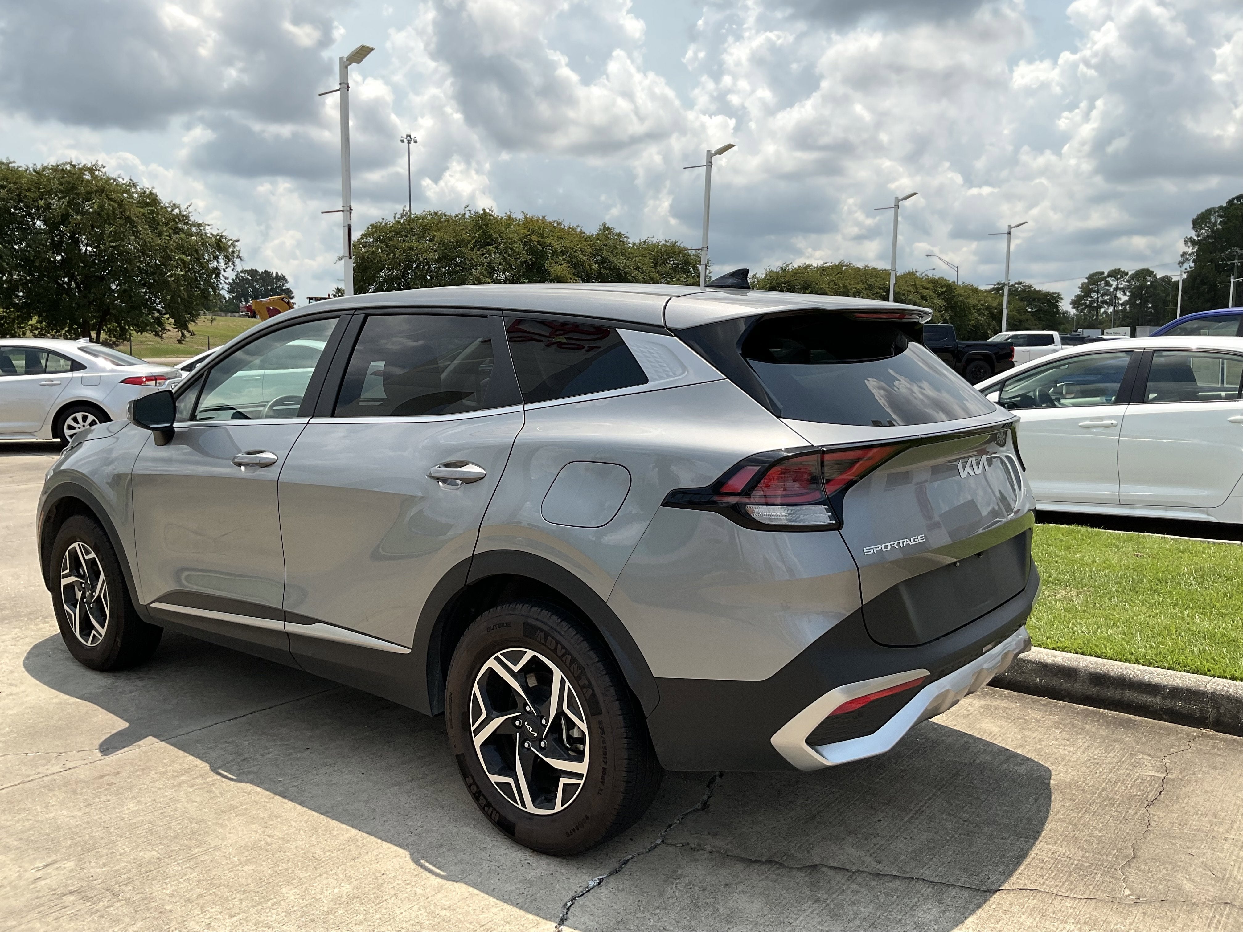 2024 Kia Sportage LX