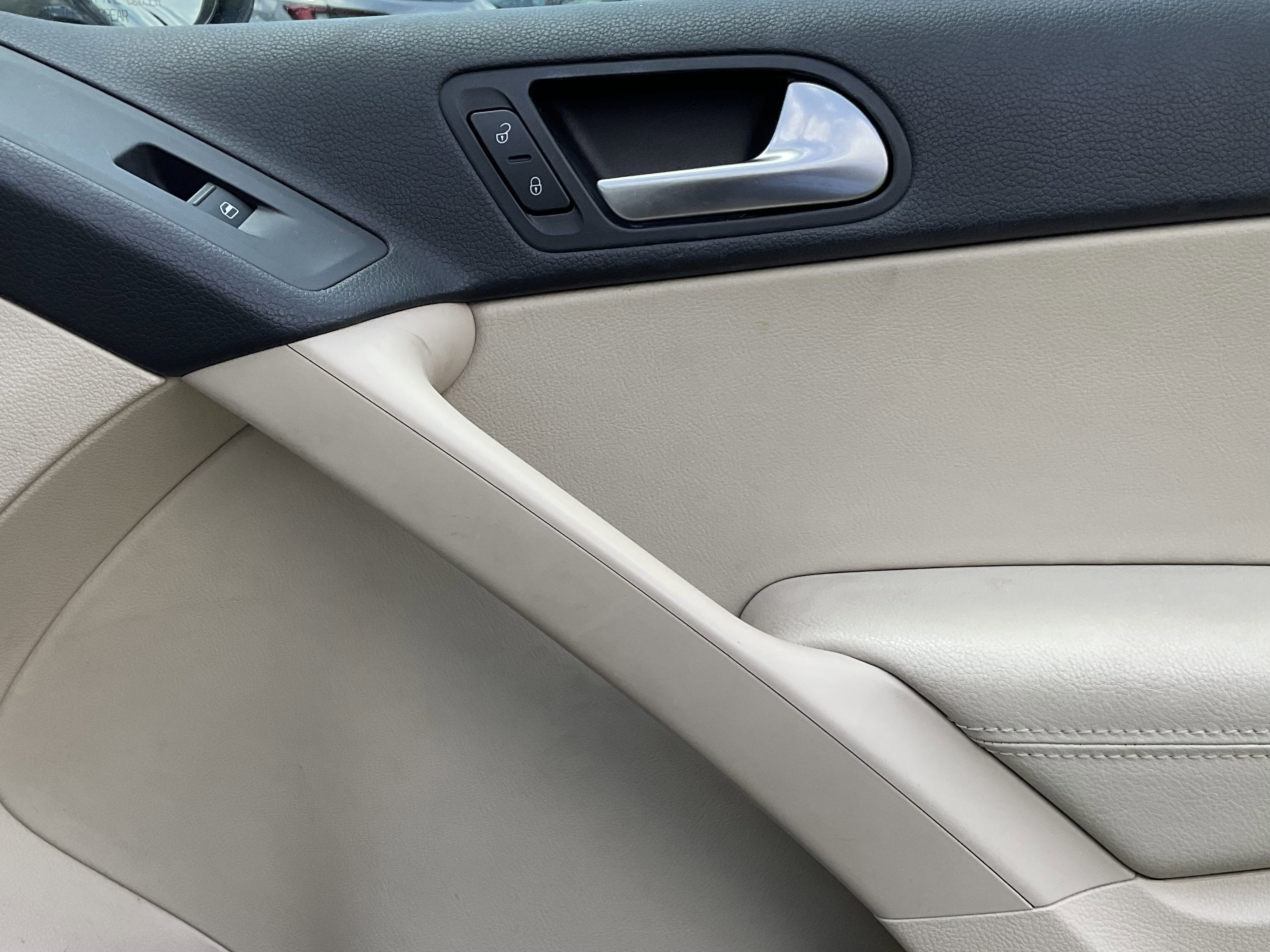 2017 Volkswagen Tiguan S