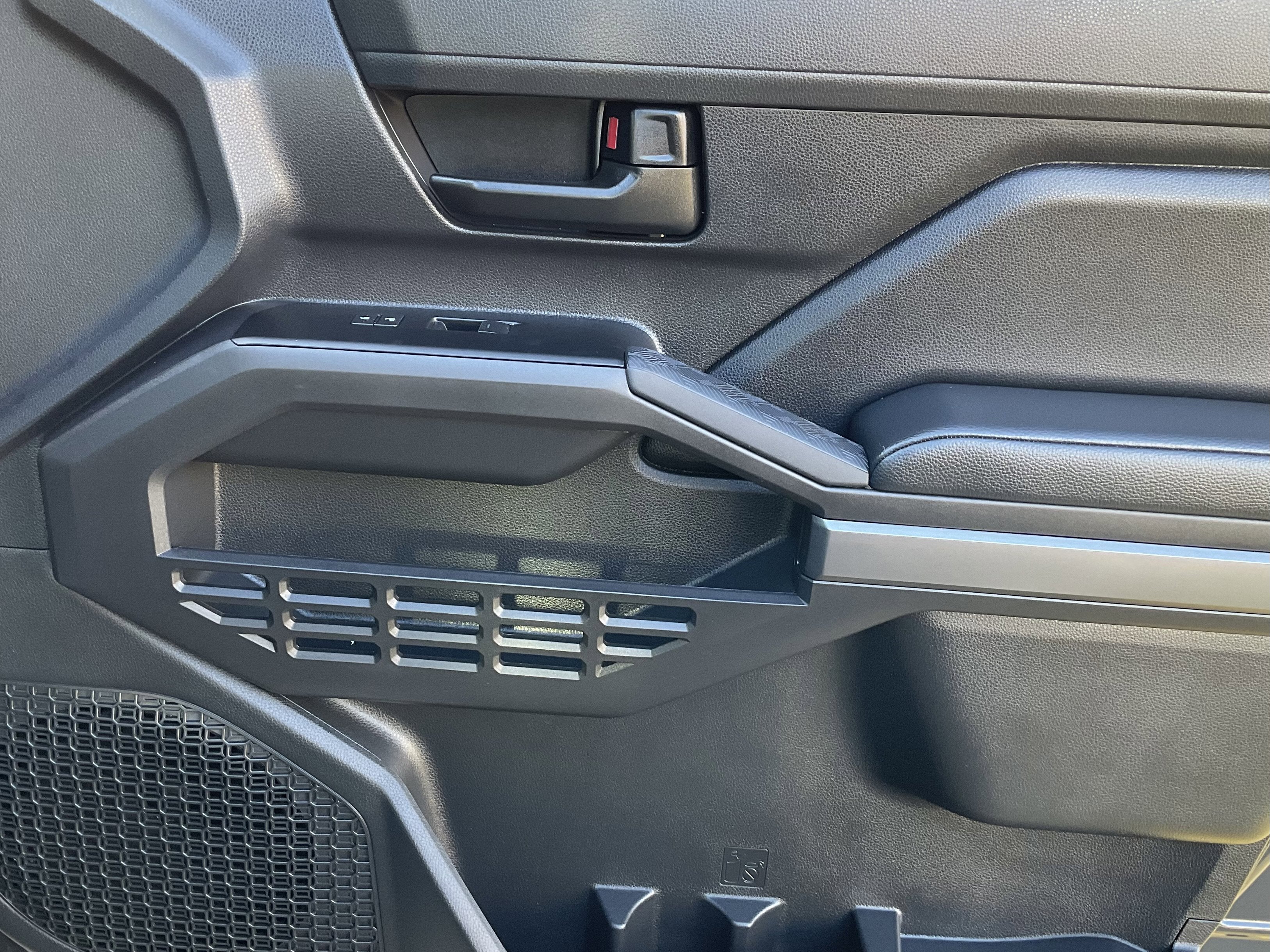 2026 Toyota Tacoma 2WD SR5