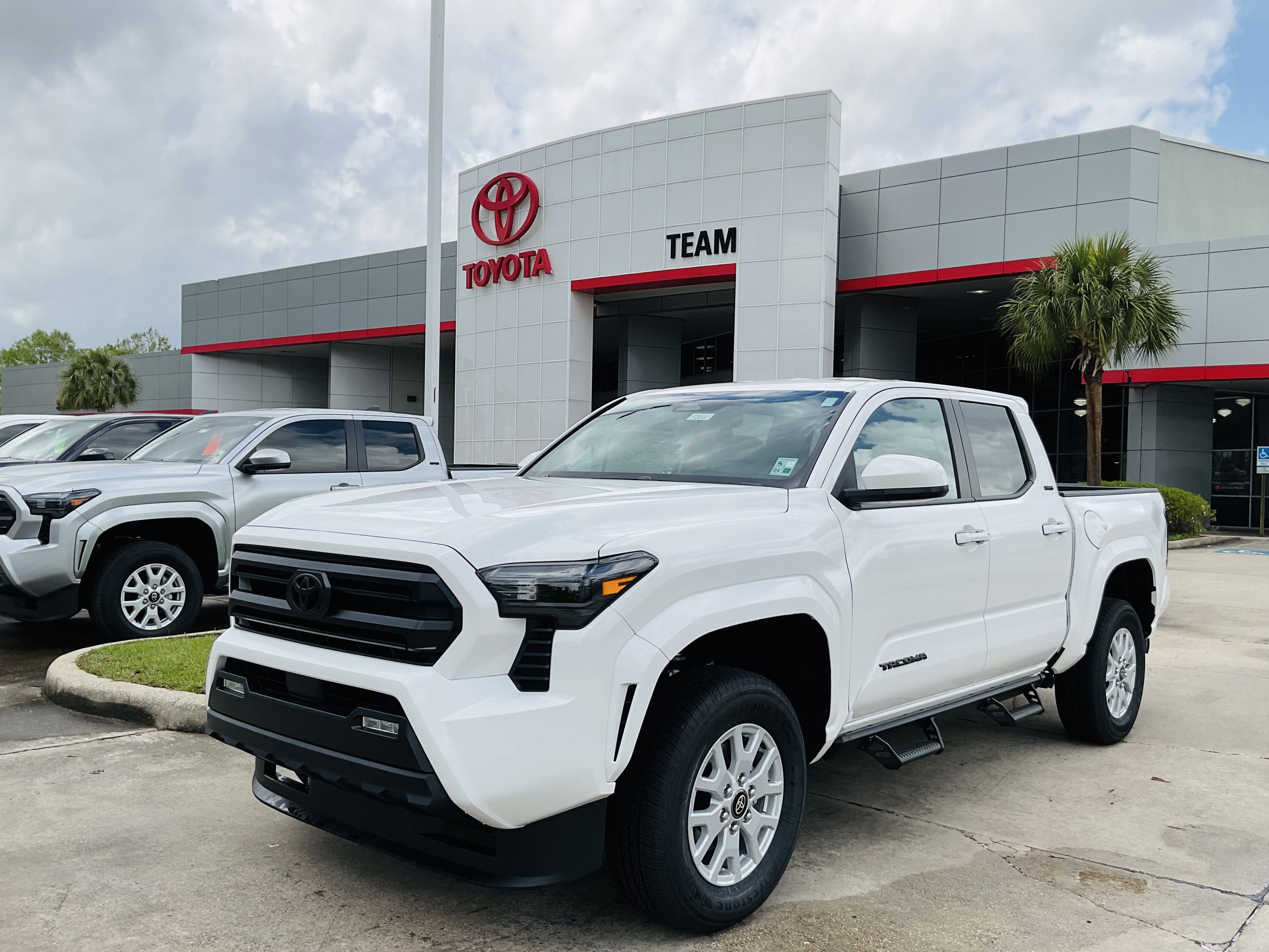2026 Toyota Tacoma SR5