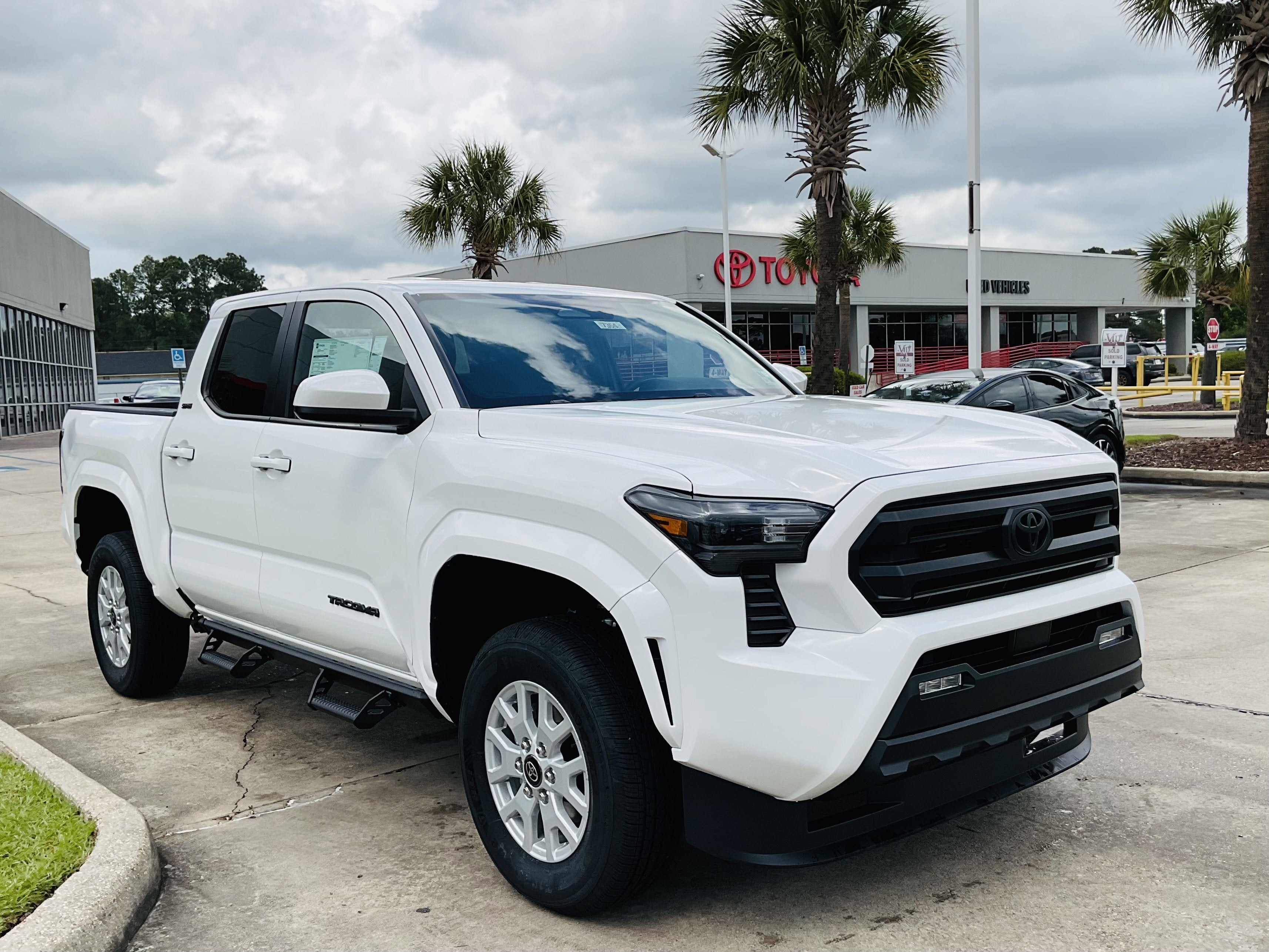 2026 Toyota Tacoma SR5