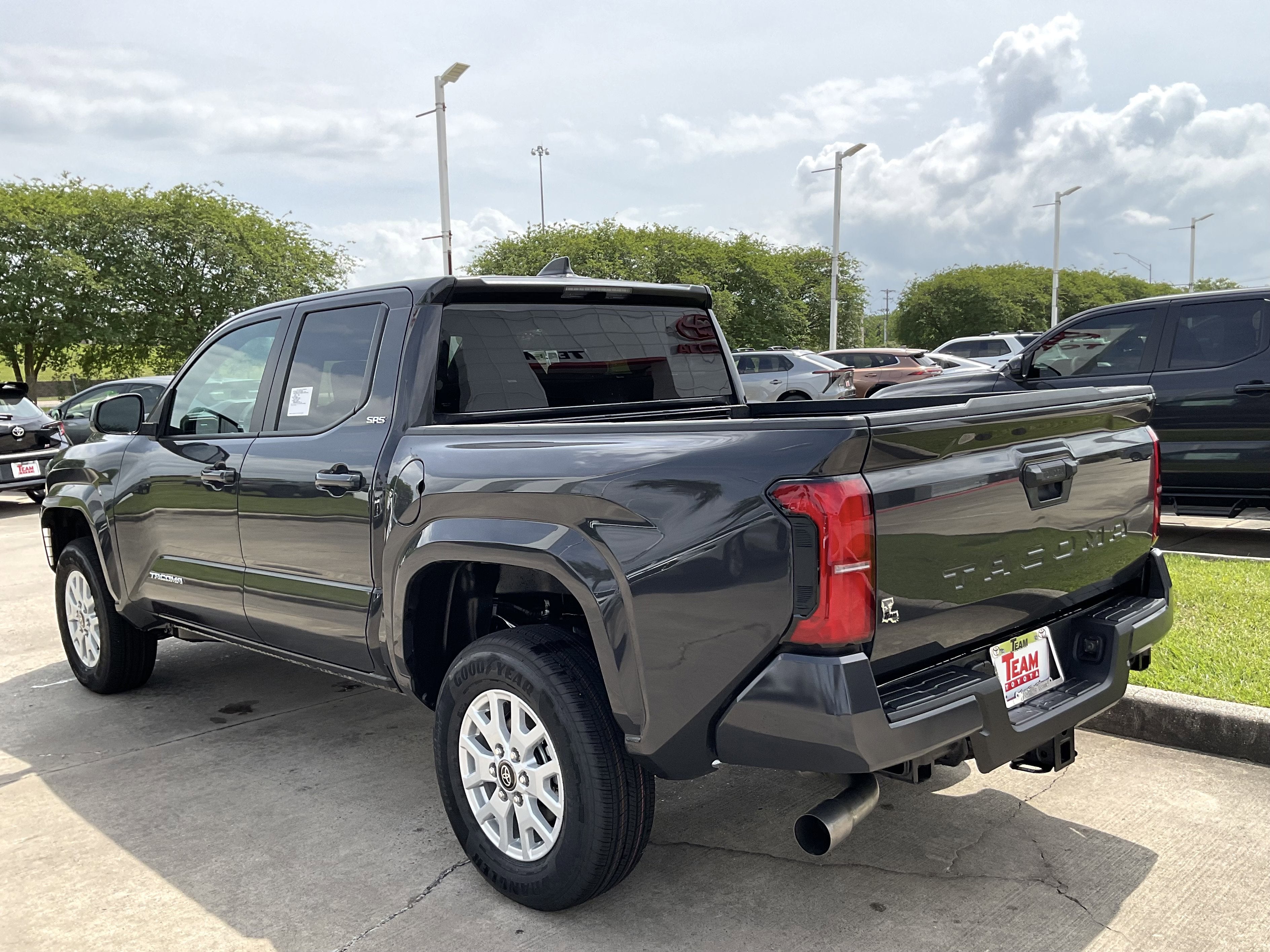 2026 Toyota Tacoma 2WD SR5