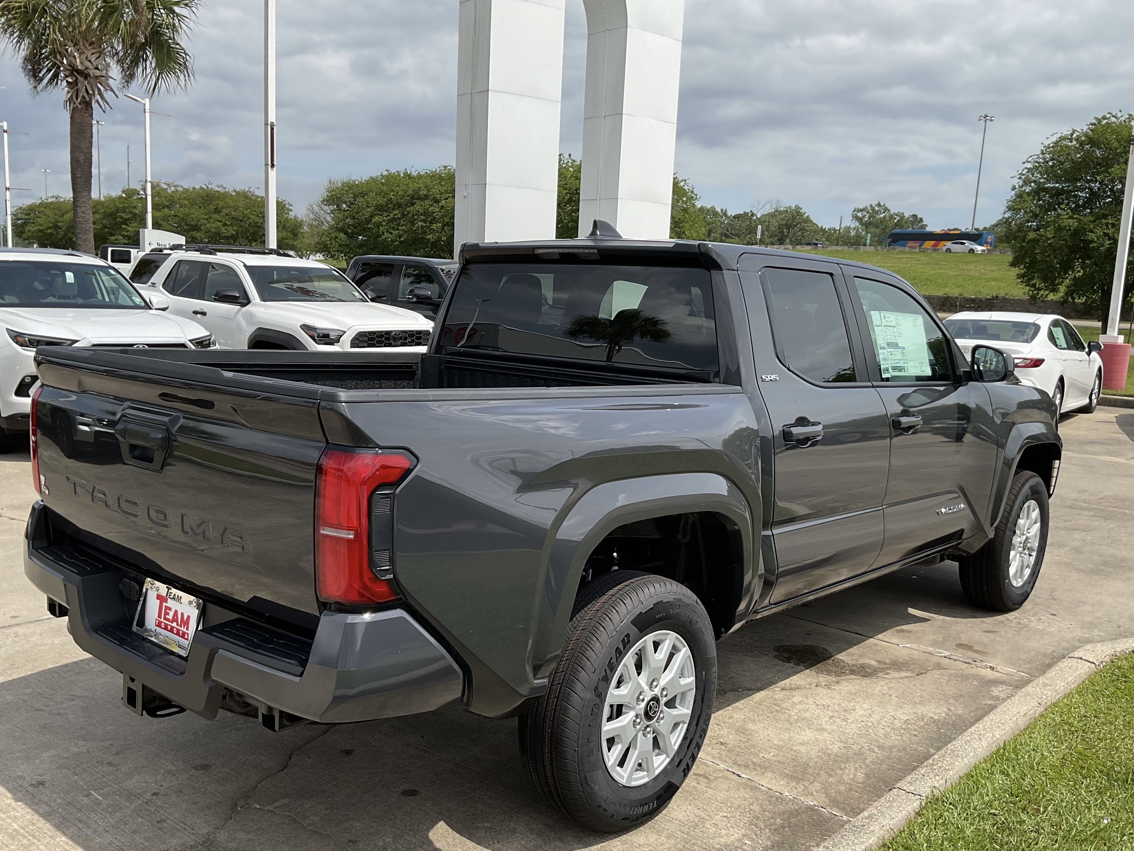 2026 Toyota Tacoma 2WD SR5