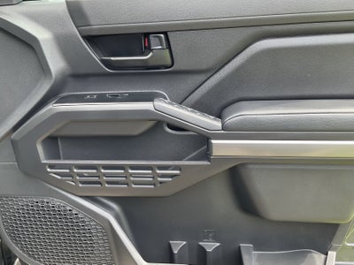 2026 Toyota Tacoma 2WD SR5