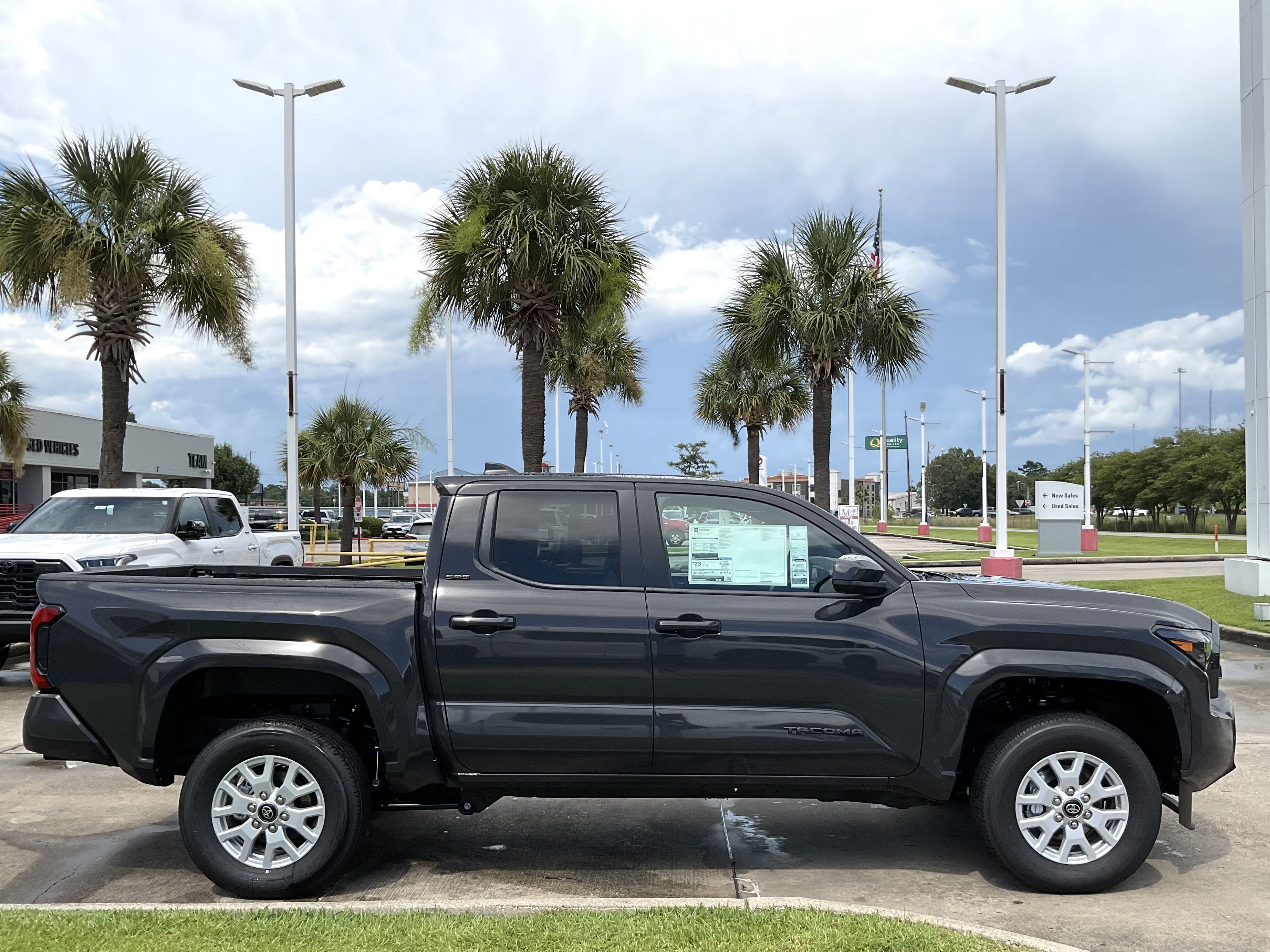 2026 Toyota Tacoma 2WD SR5