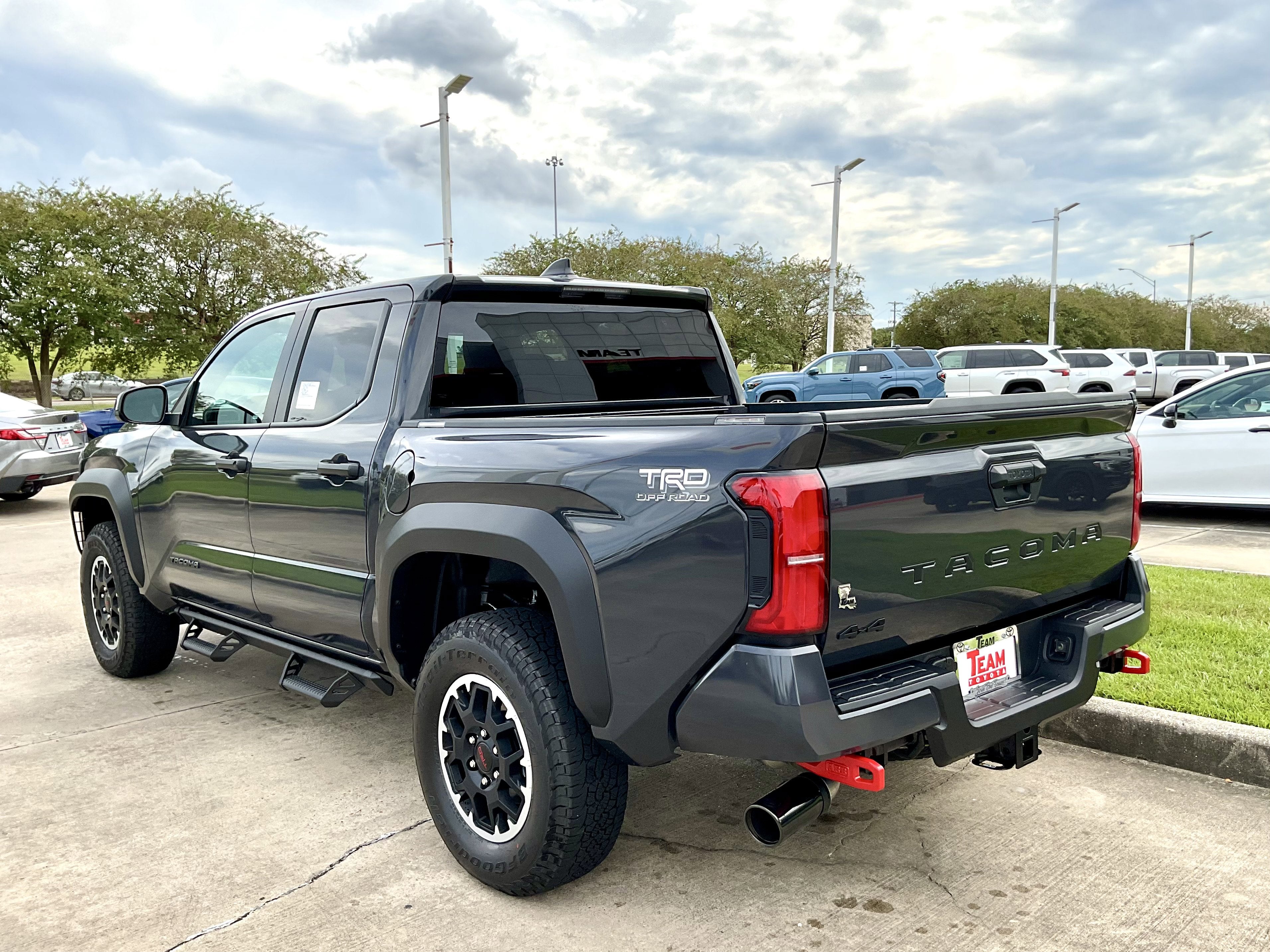 2025 Toyota Tacoma TRD Off-Road