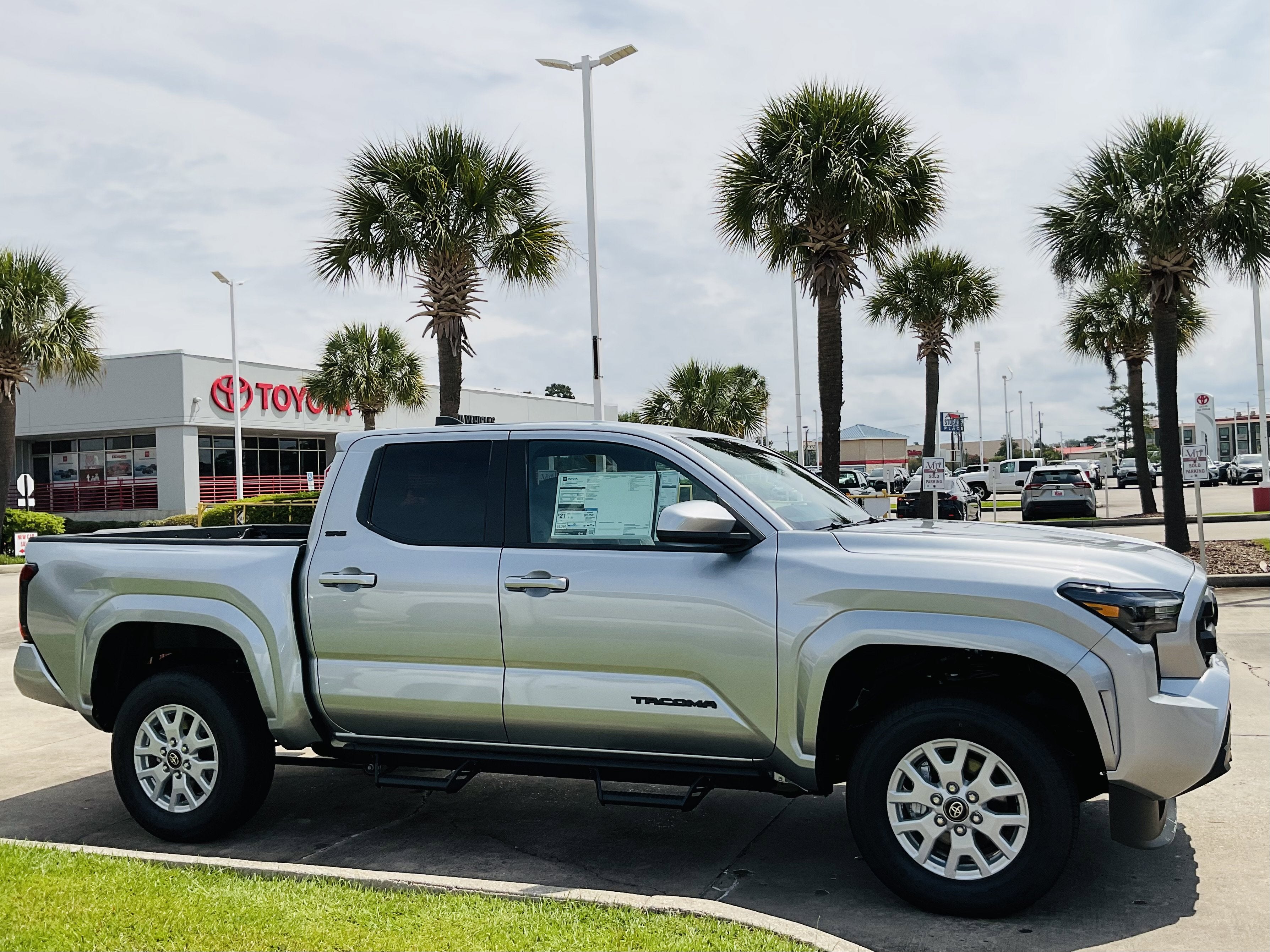 2026 Toyota Tacoma SR5