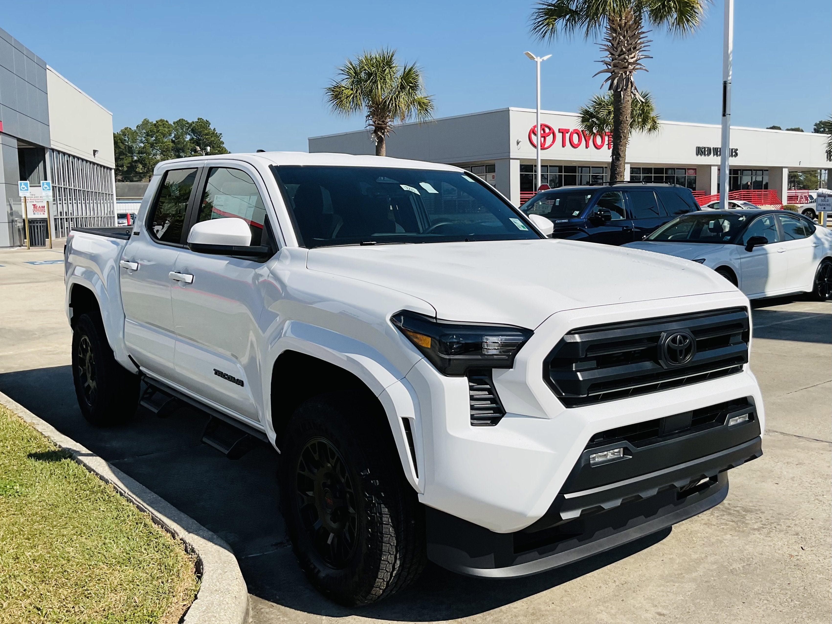 2026 Toyota Tacoma SR5