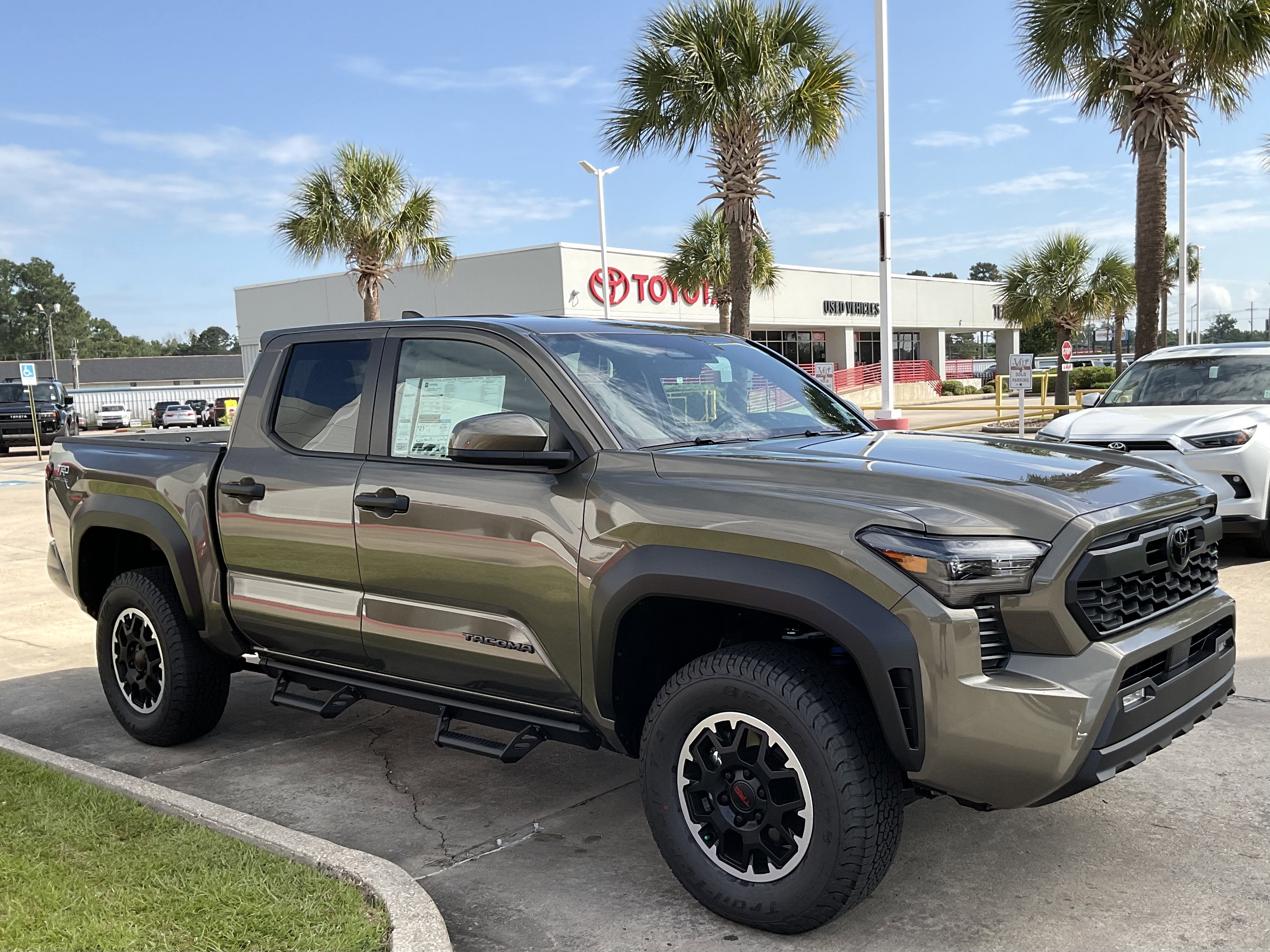 2026 Toyota Tacoma 4WD TRD Off Road