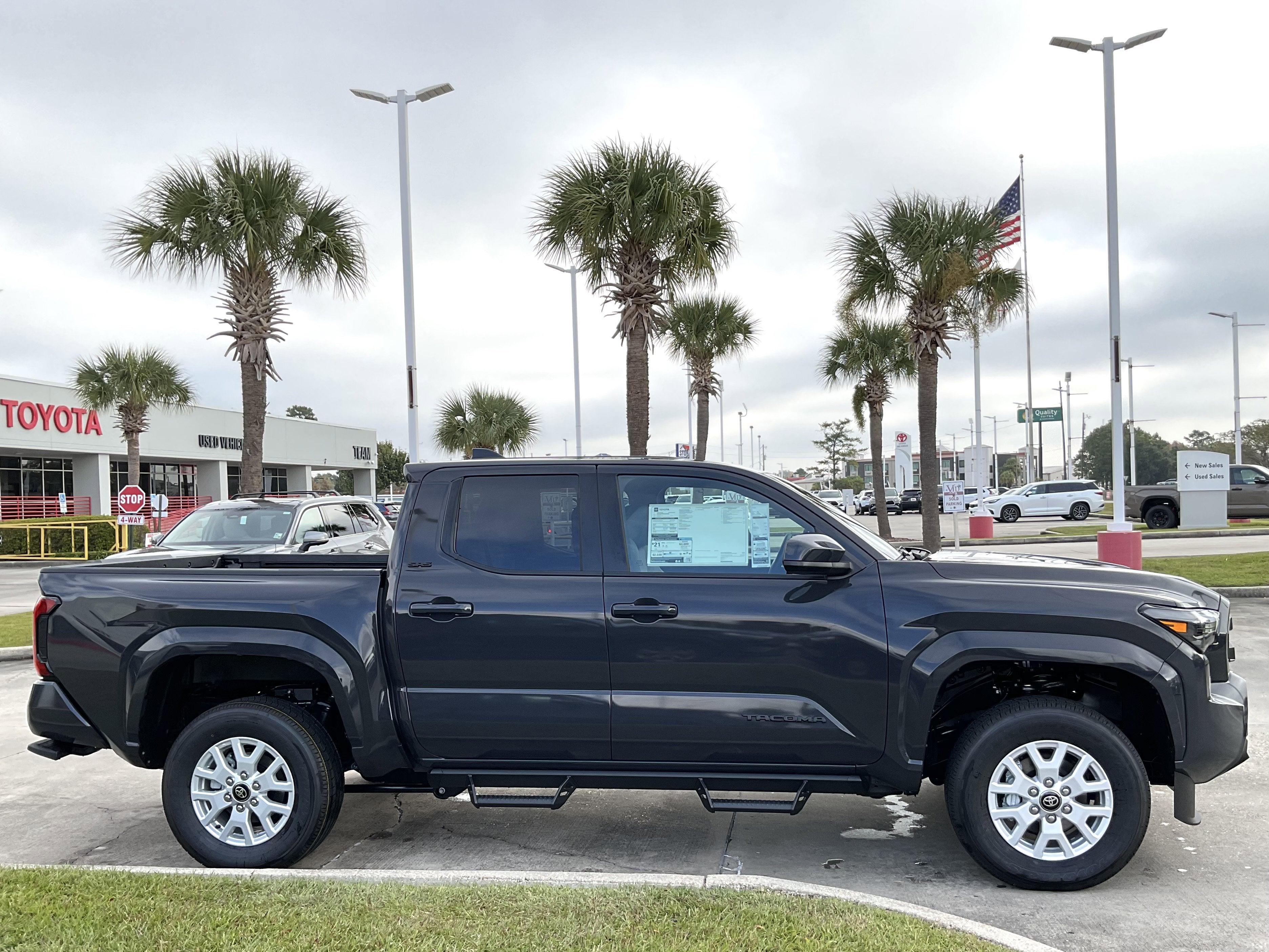 2025 Toyota Tacoma SR5