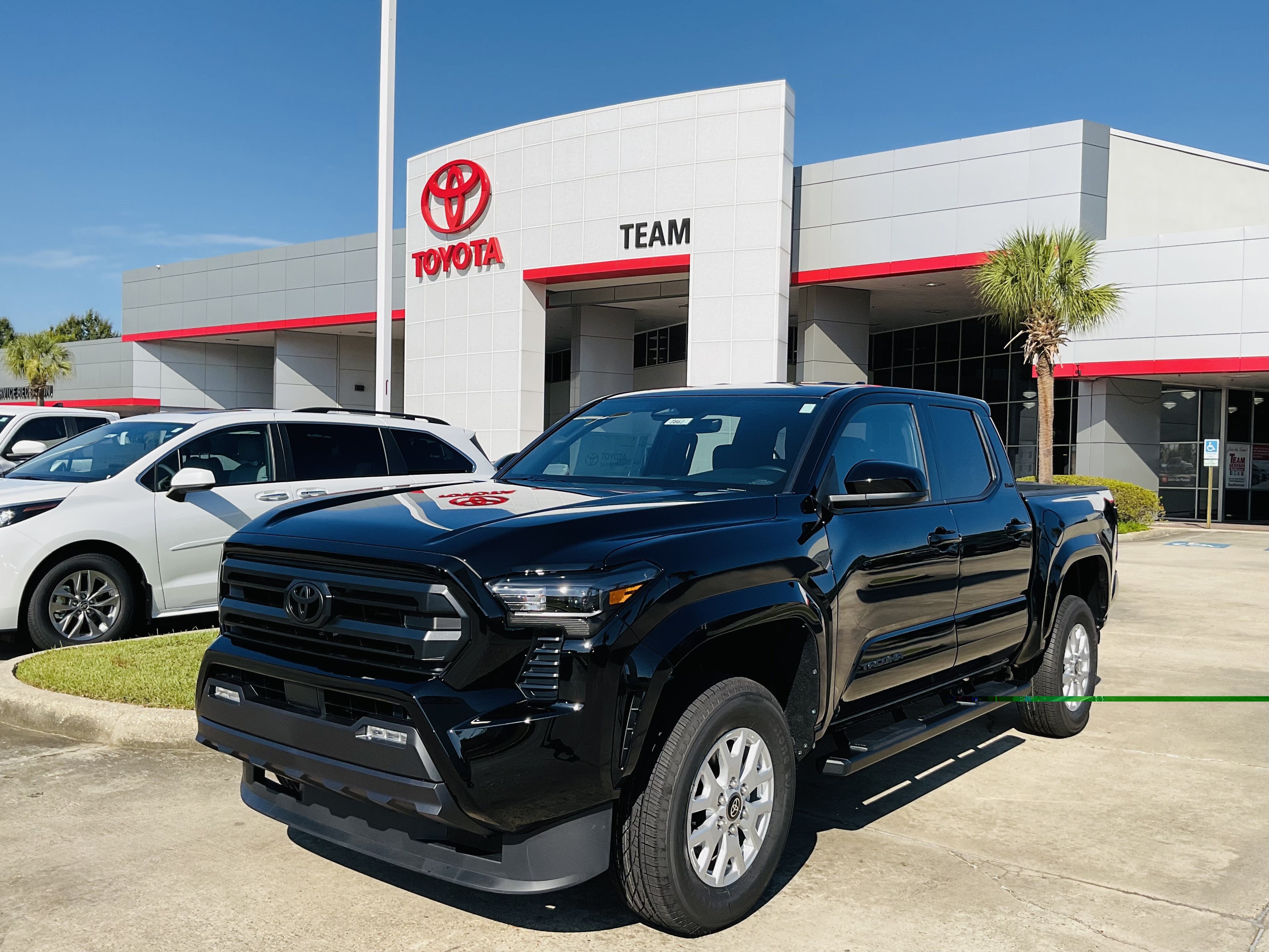 2026 Toyota Tacoma 2WD SR5