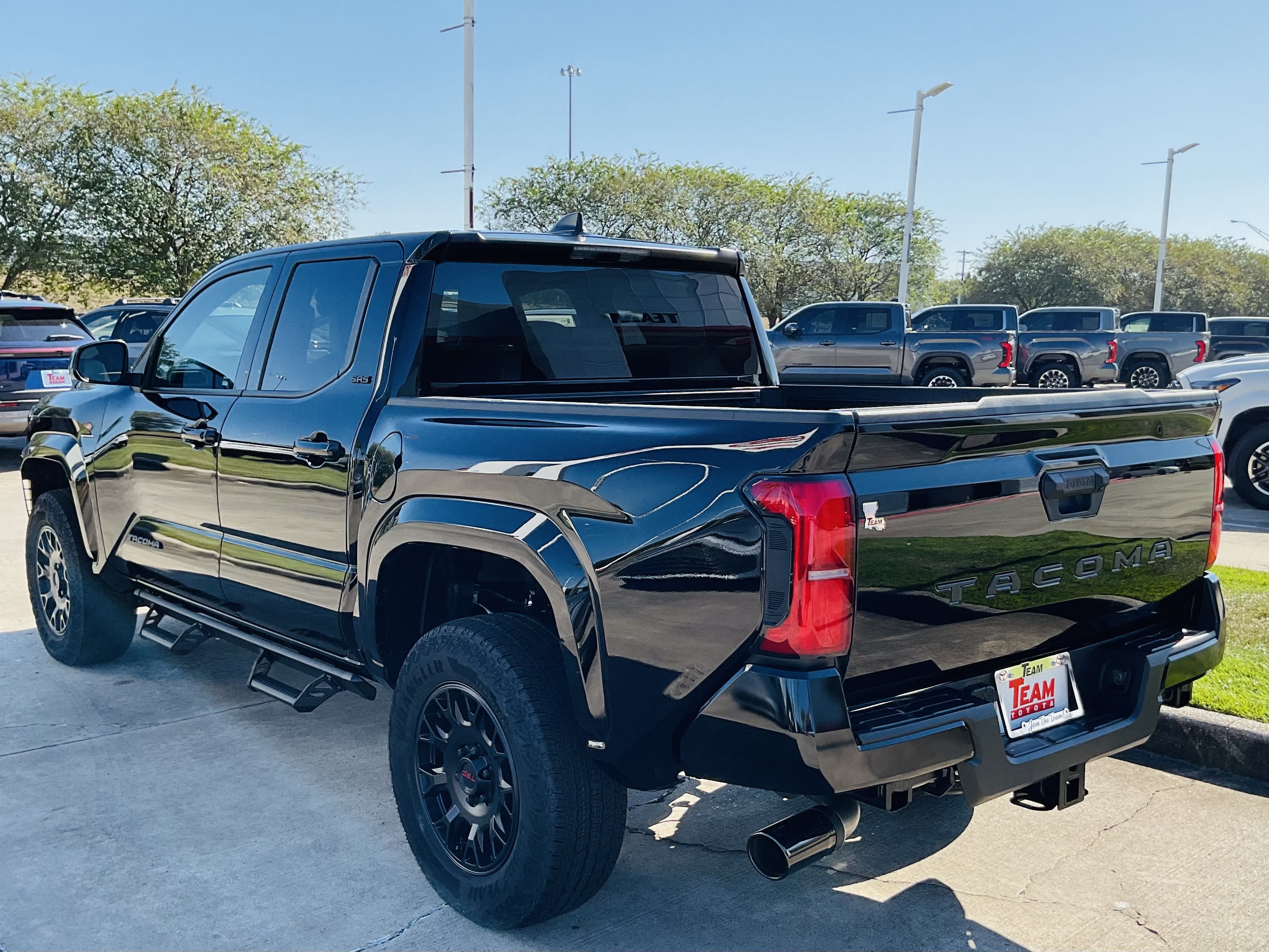 2026 Toyota Tacoma 2WD SR5