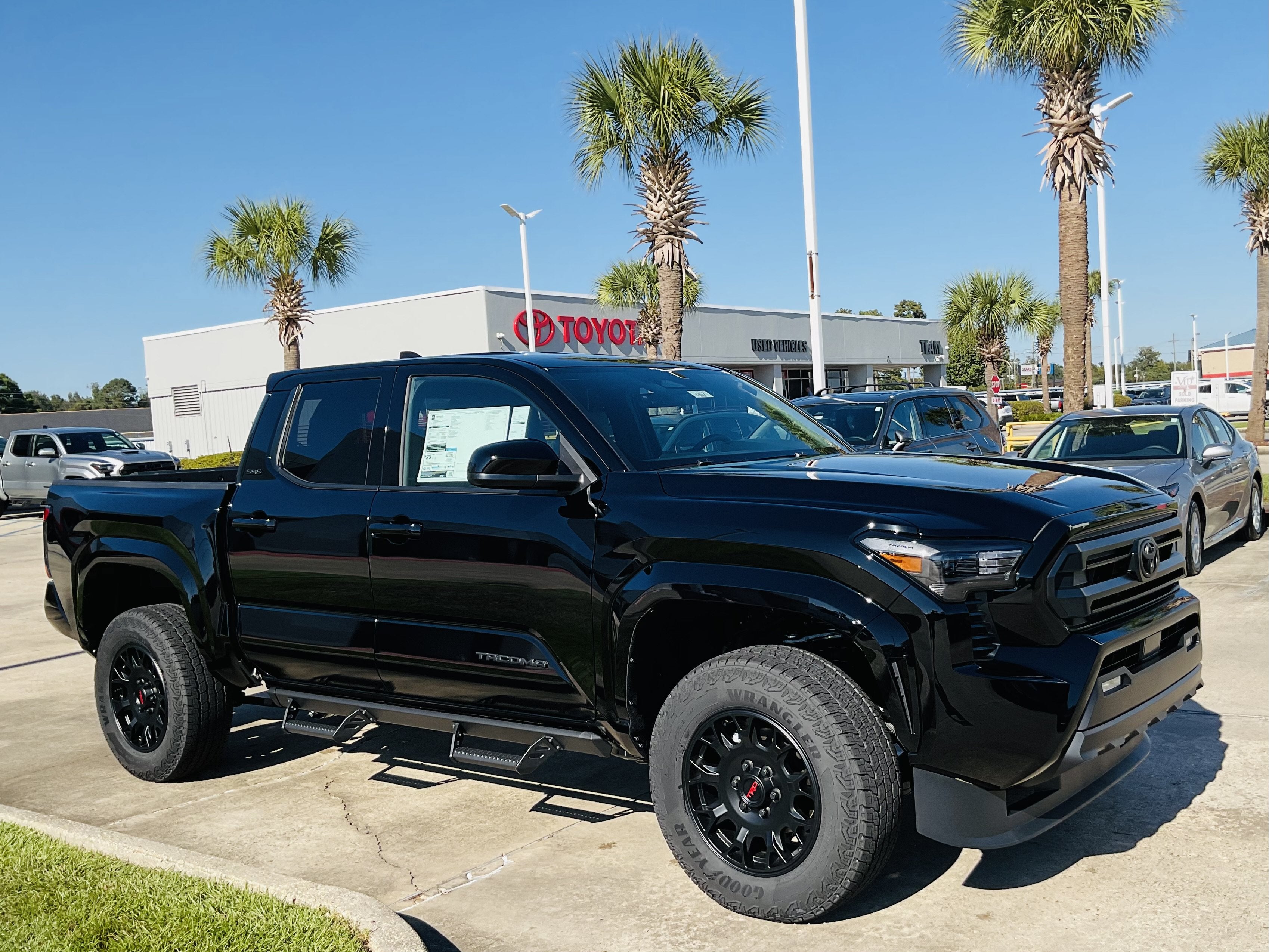 2026 Toyota Tacoma 2WD SR5