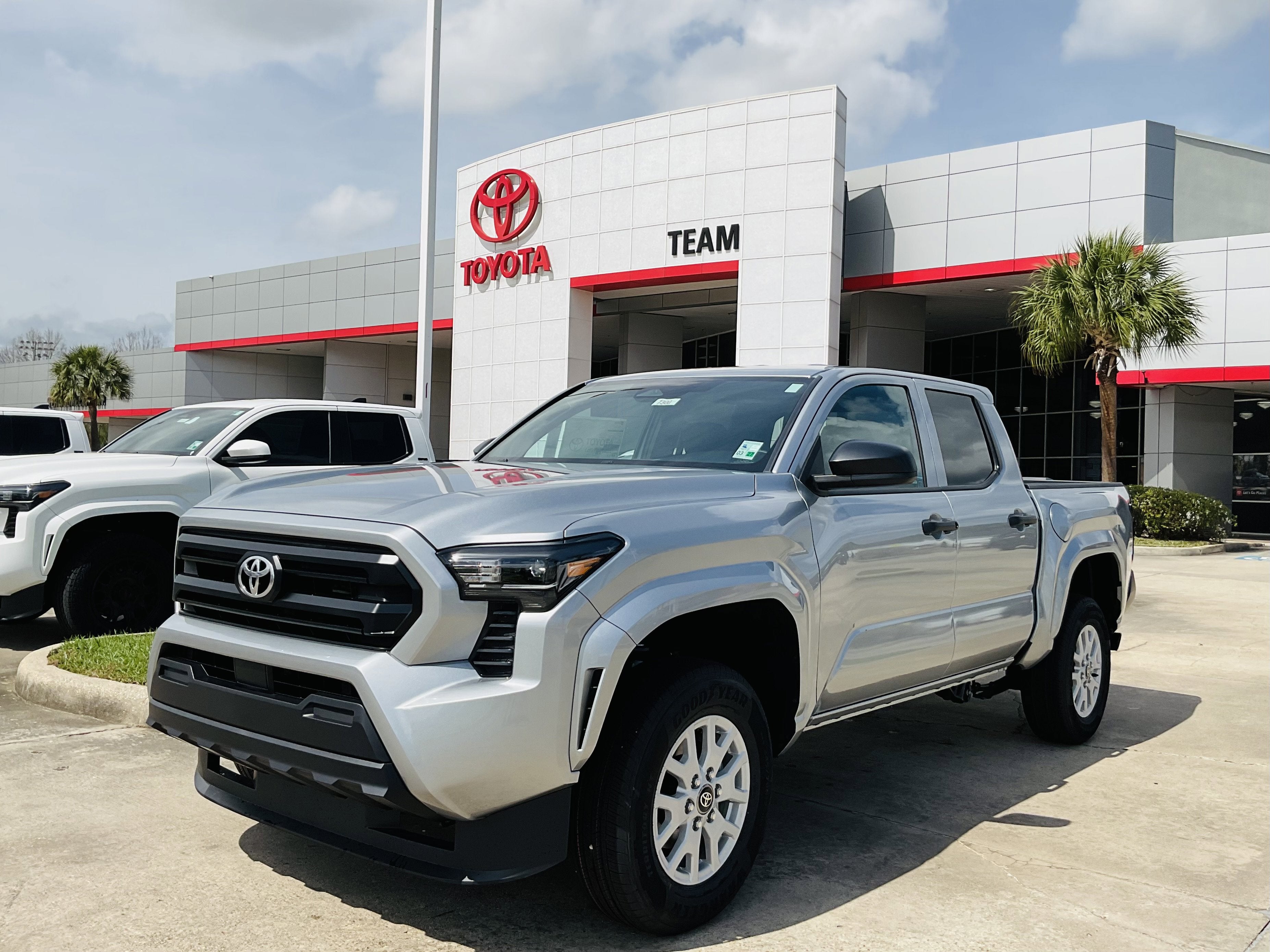 2026 Toyota Tacoma 2WD SR