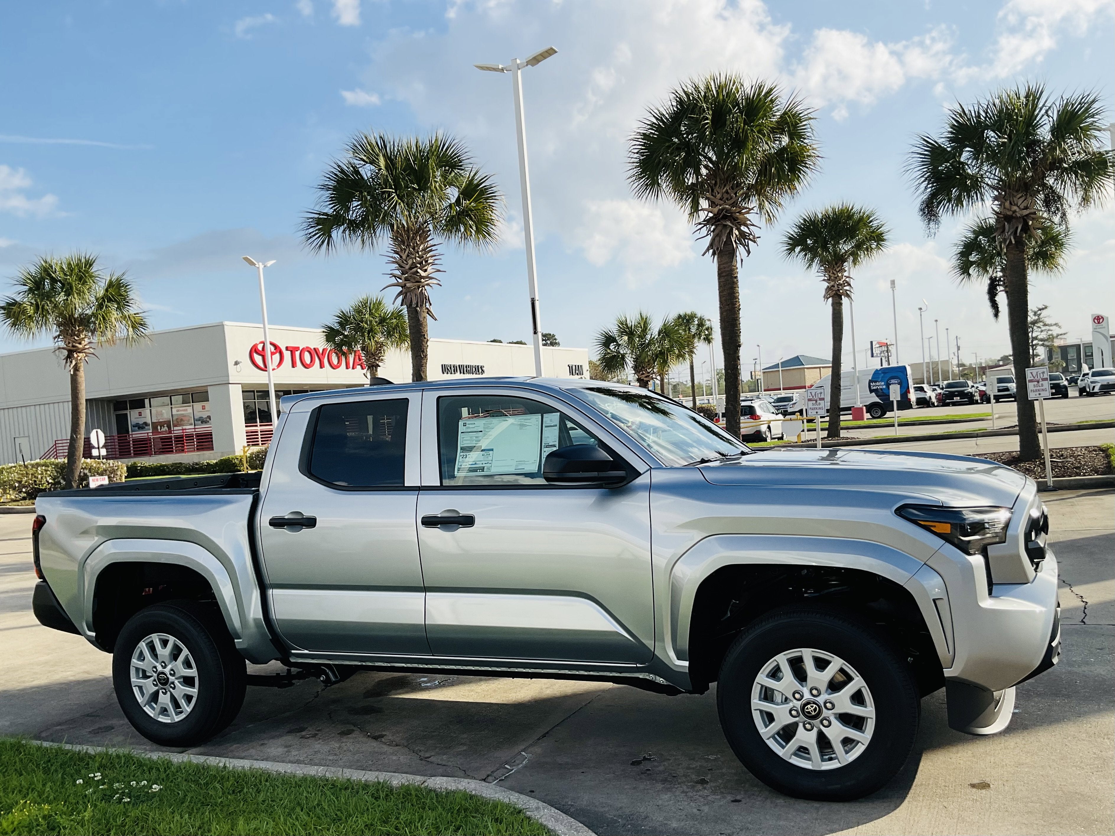 2026 Toyota Tacoma SR