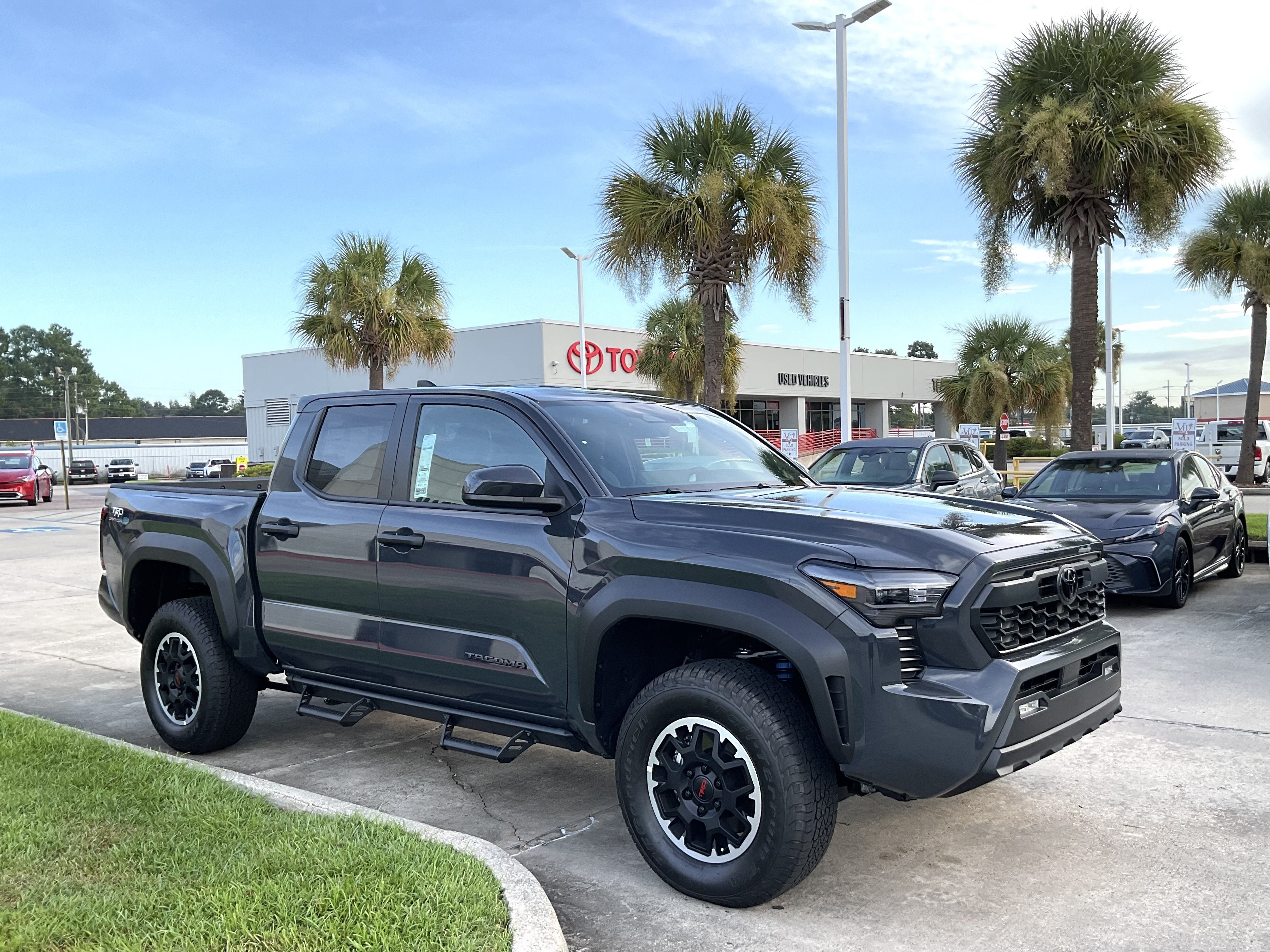 2026 Toyota Tacoma TRD Off-Road