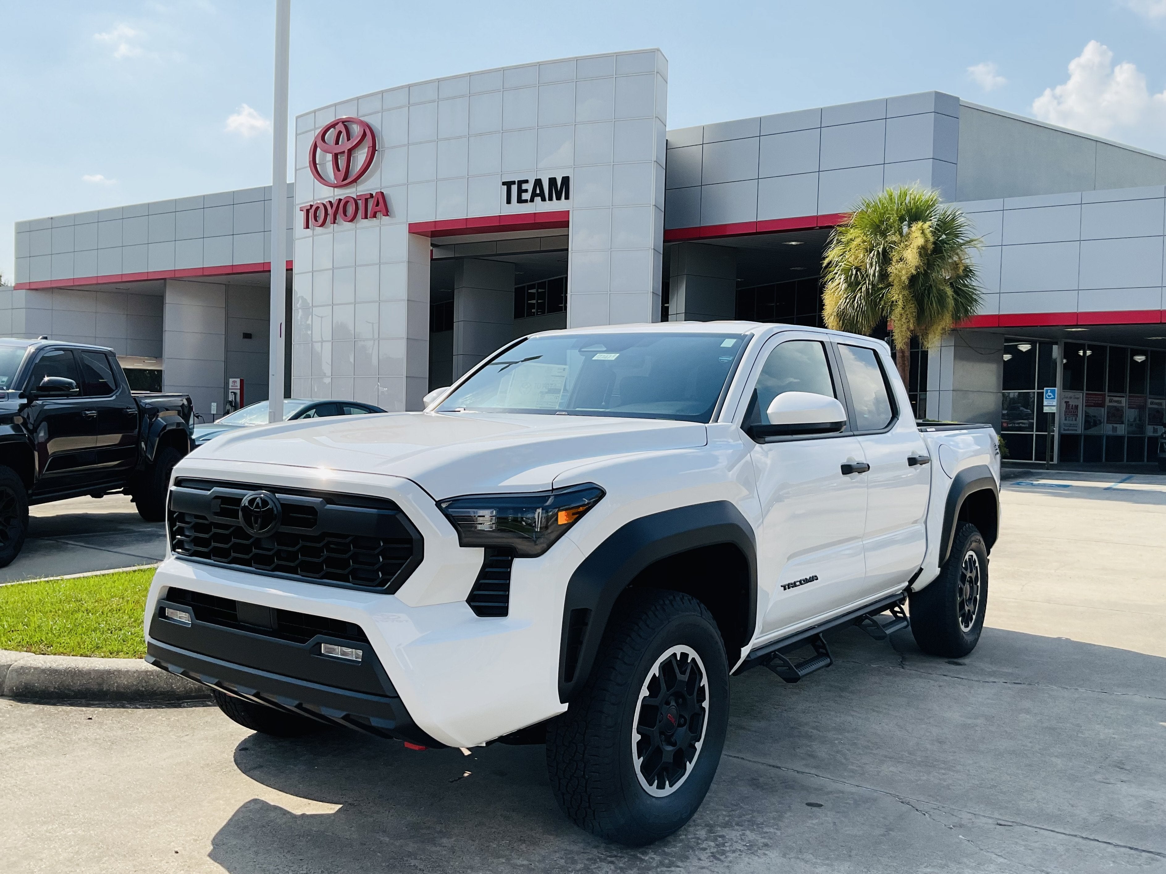 2026 Toyota Tacoma 4WD TRD Off Road