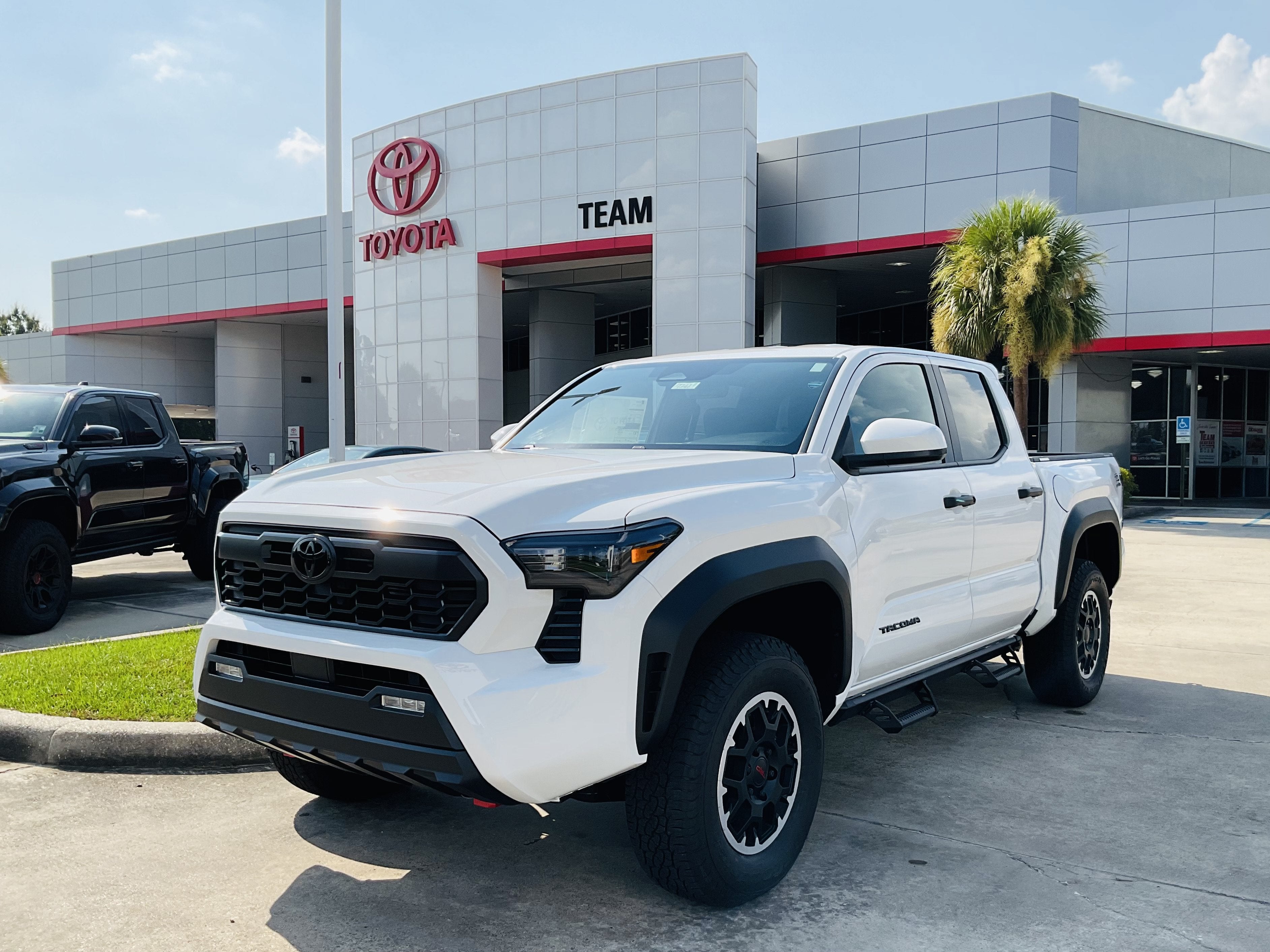 2026 Toyota Tacoma 4WD TRD Off Road