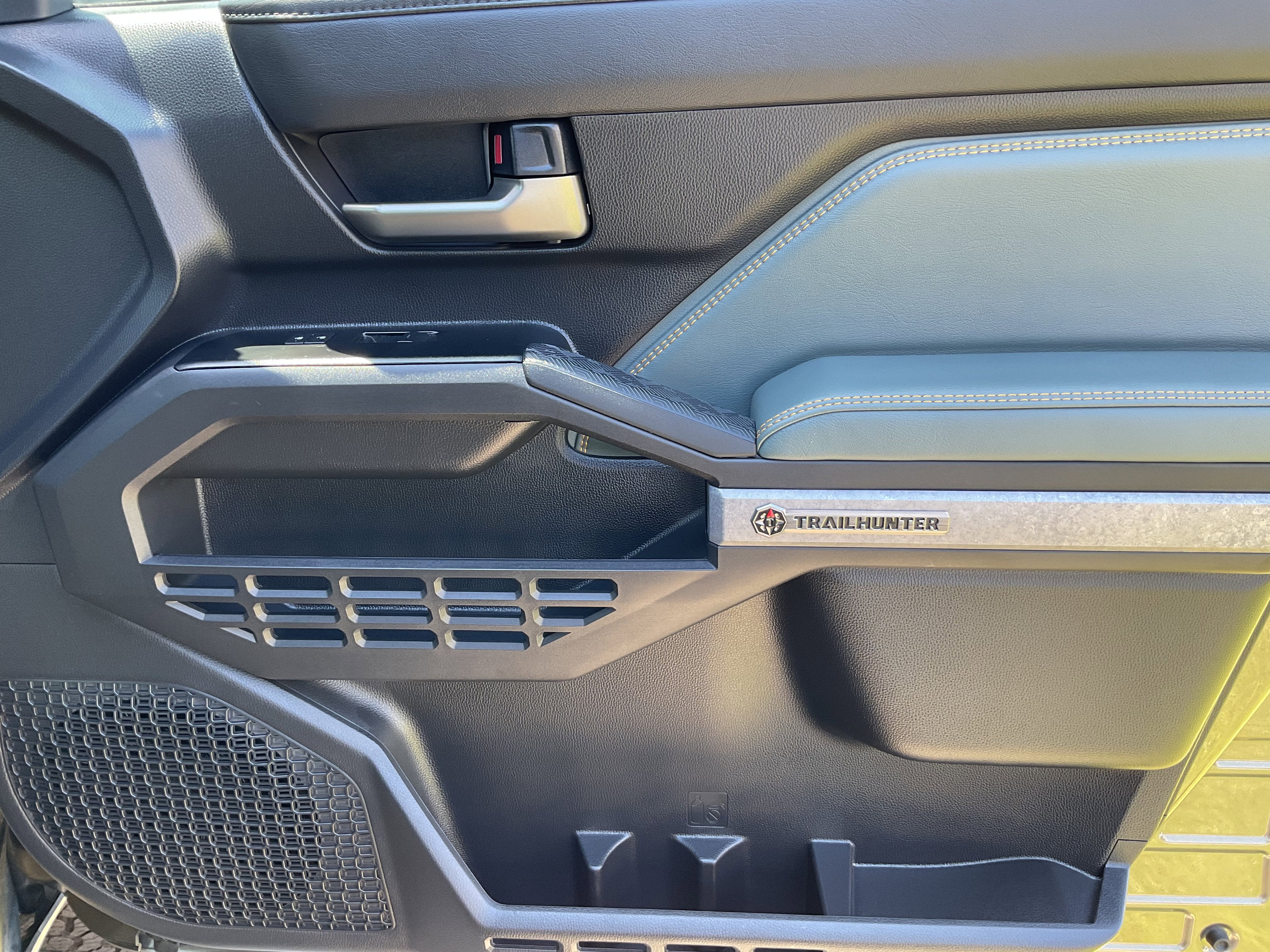 2026 Toyota Tacoma i-FORCE MAX Trailhunter
