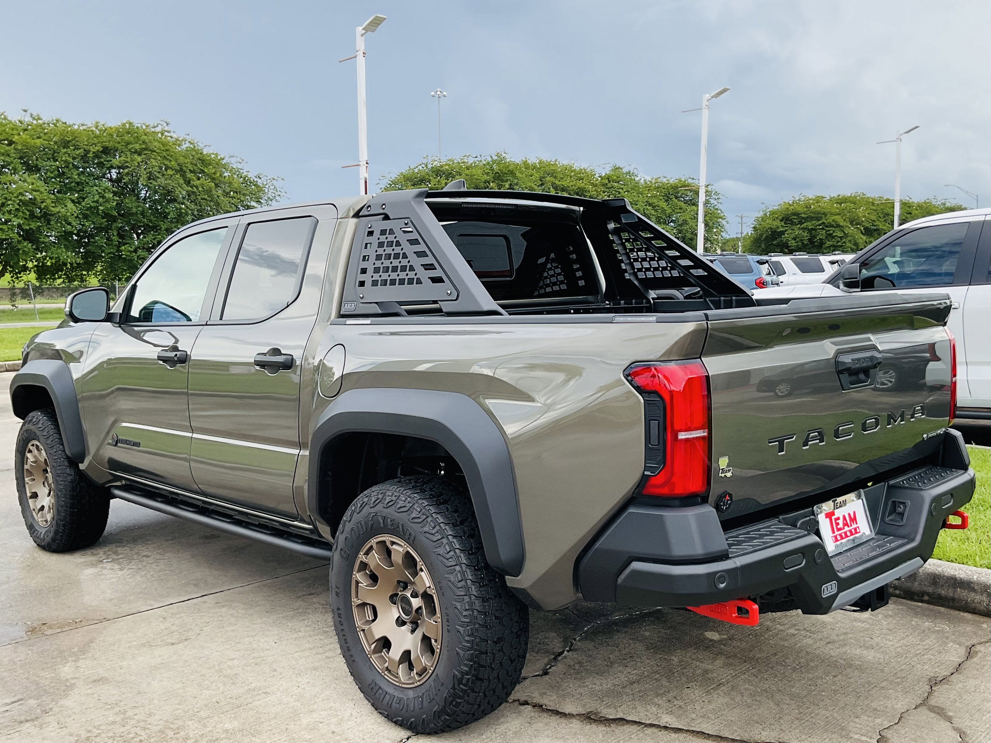 2026 Toyota Tacoma i-FORCE MAX Trailhunter