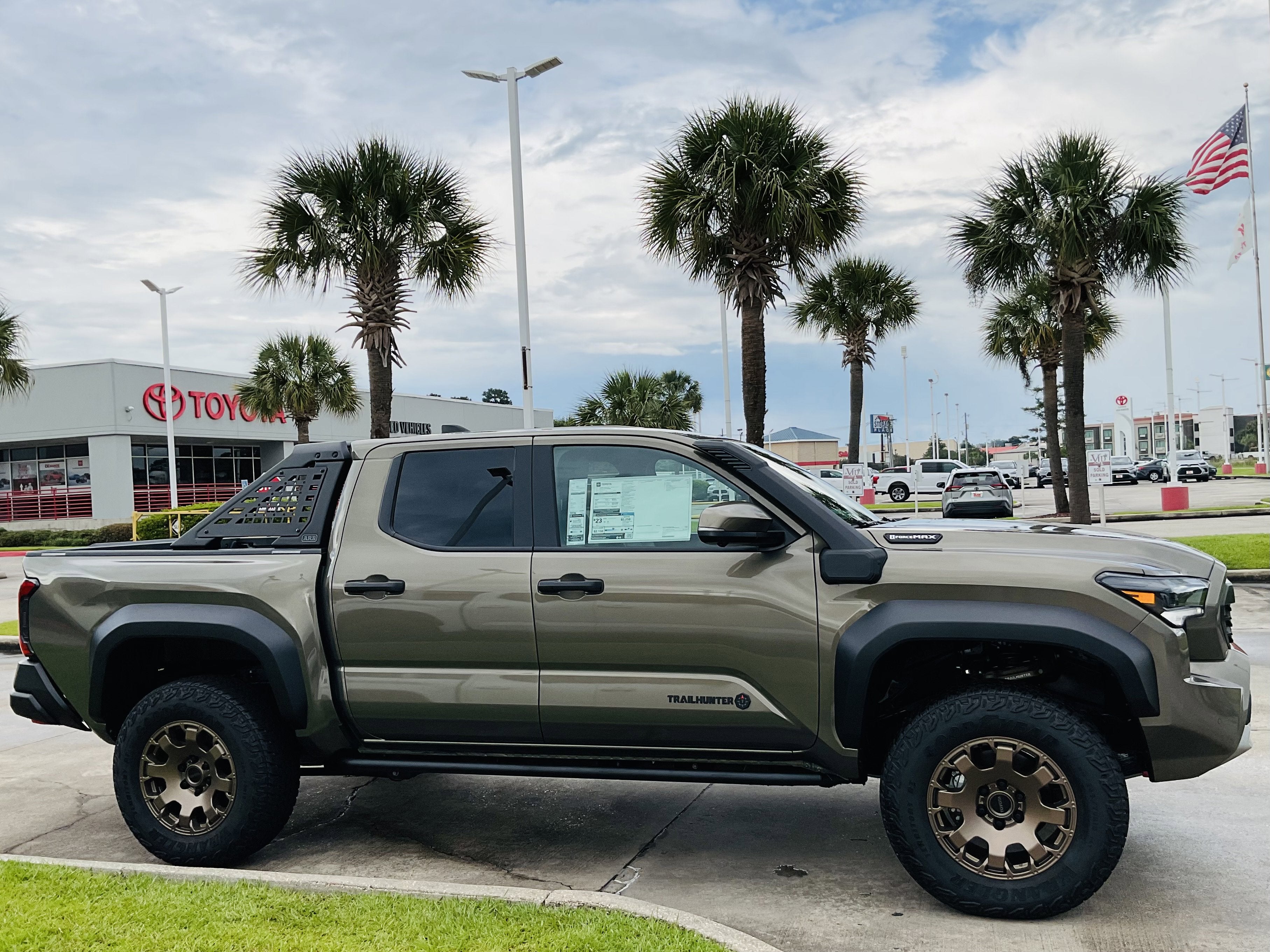 2026 Toyota Tacoma i-FORCE MAX Trailhunter