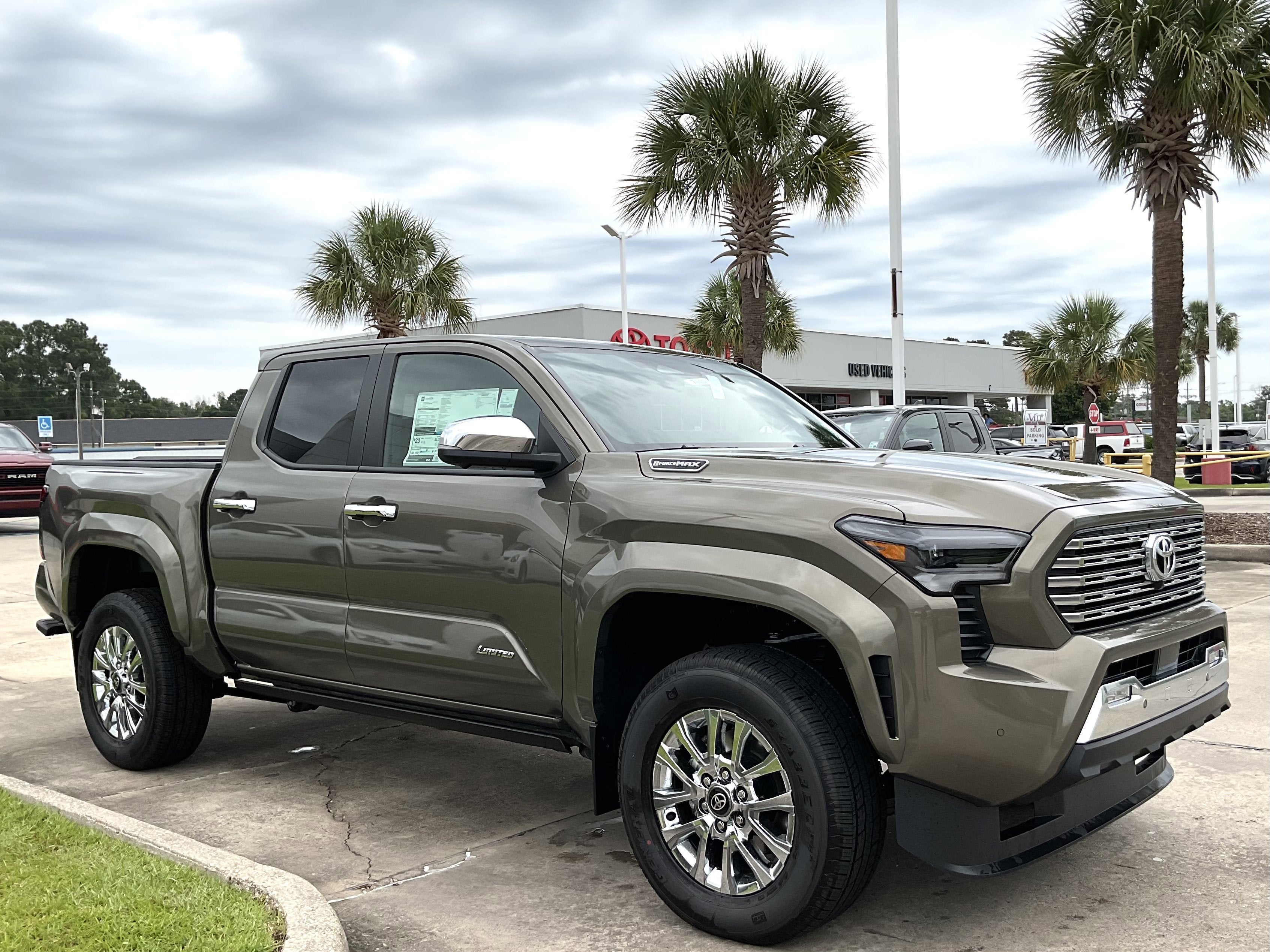 2026 Toyota Tacoma i-FORCE MAX Limited i-FORCE MAX