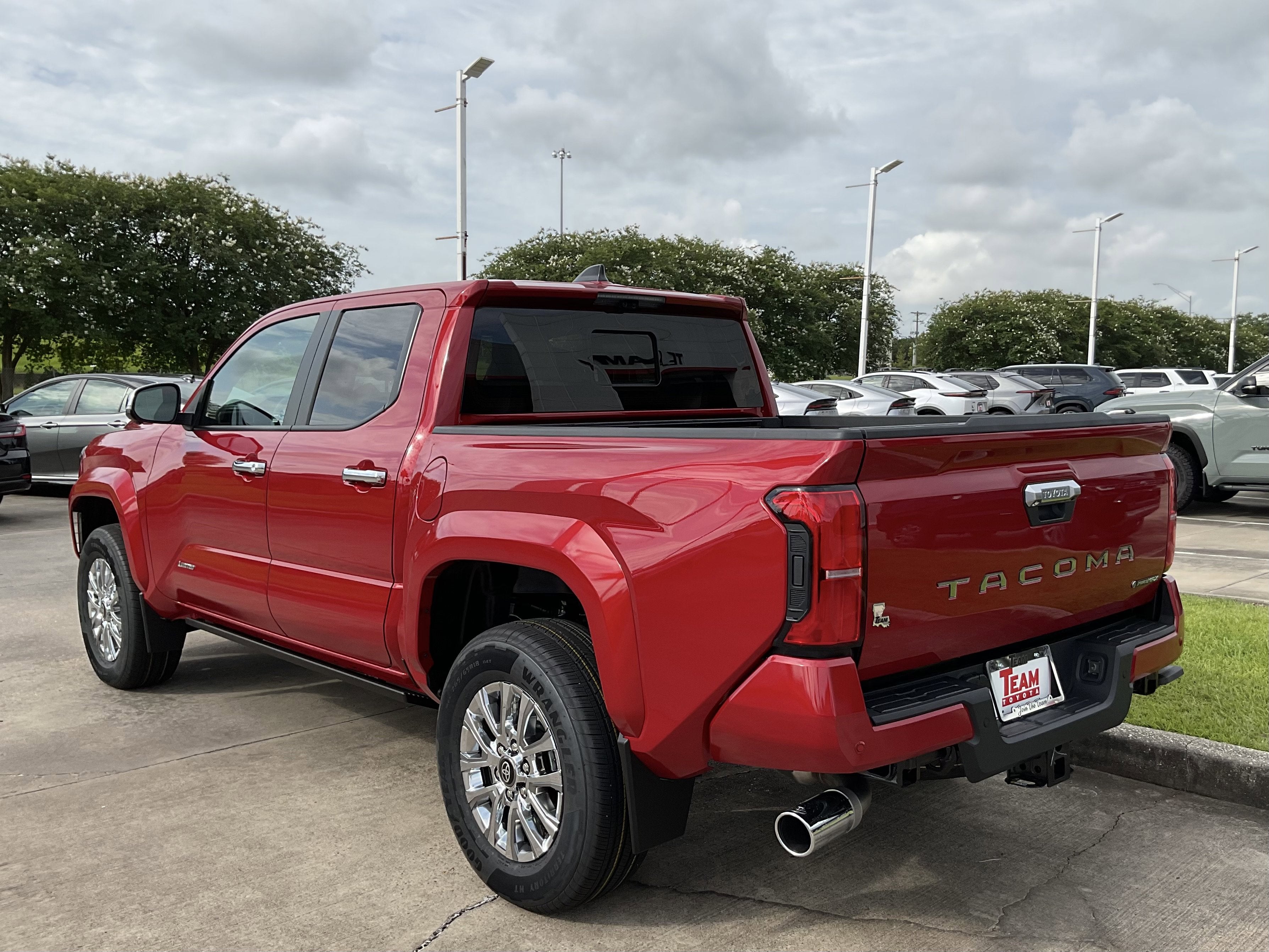 2026 Toyota Tacoma i-FORCE MAX Limited i-FORCE MAX