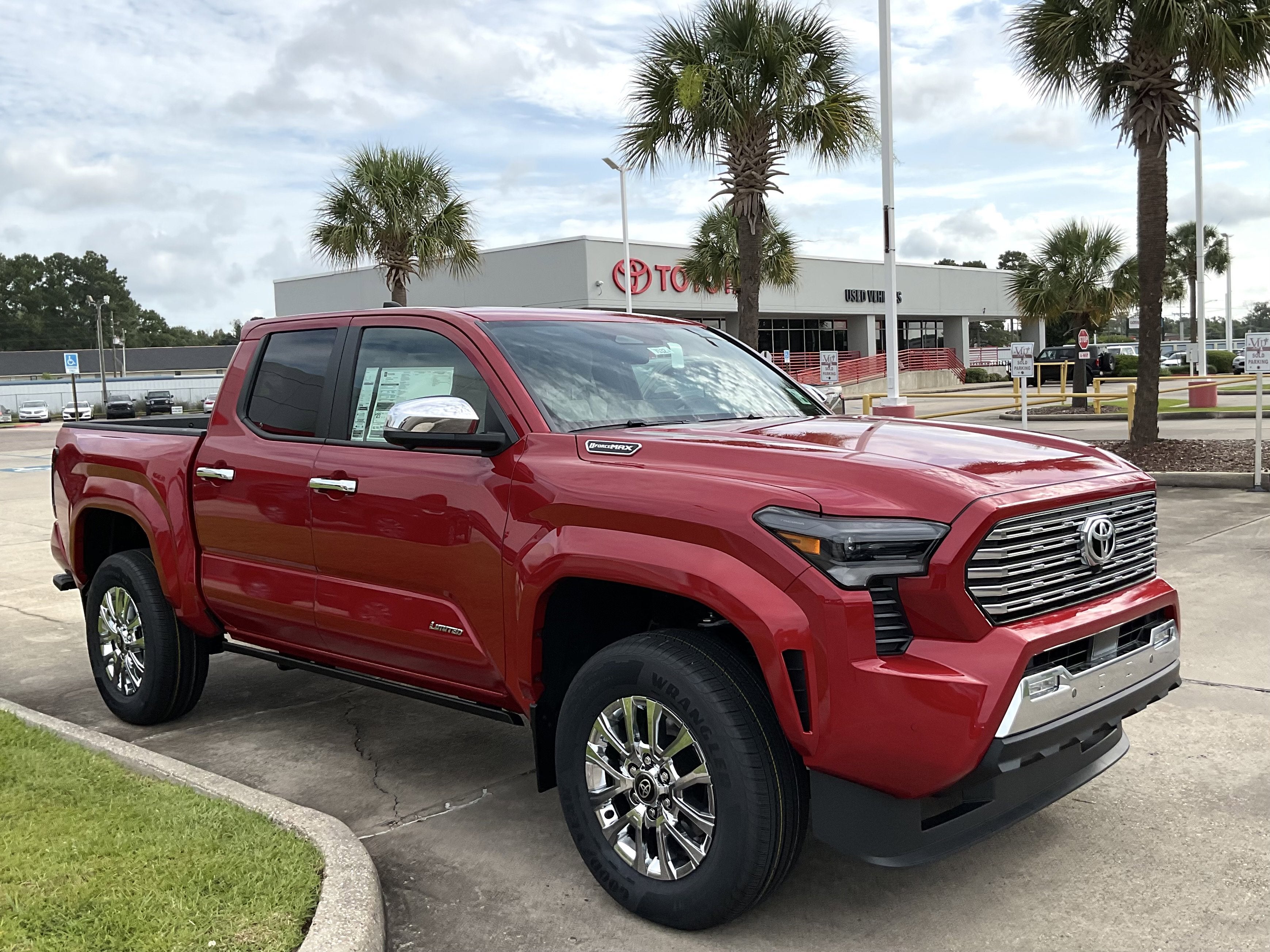 2026 Toyota Tacoma i-FORCE MAX Limited i-FORCE MAX