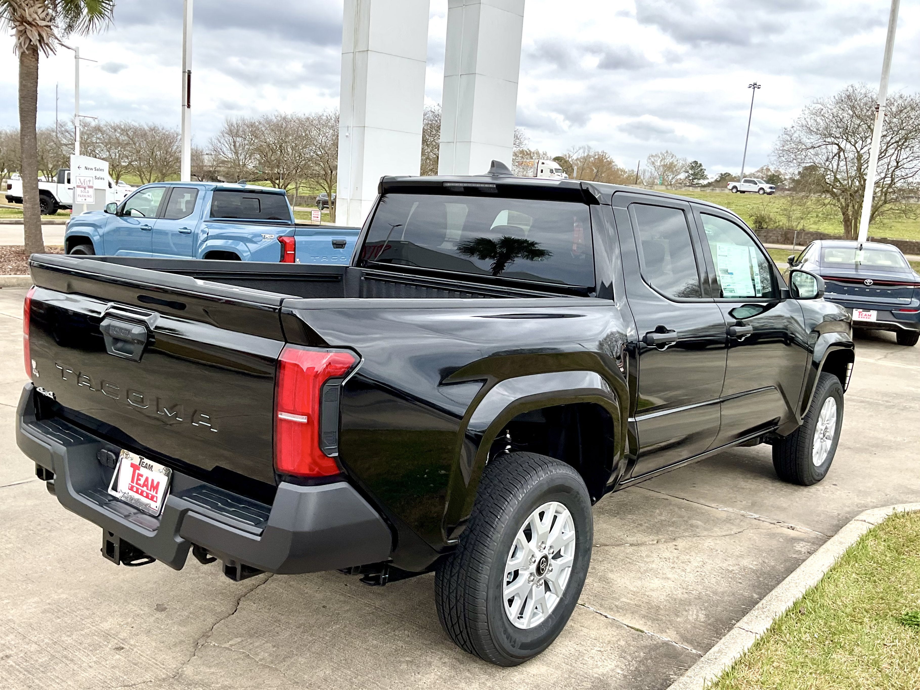 2026 Toyota Tacoma SR