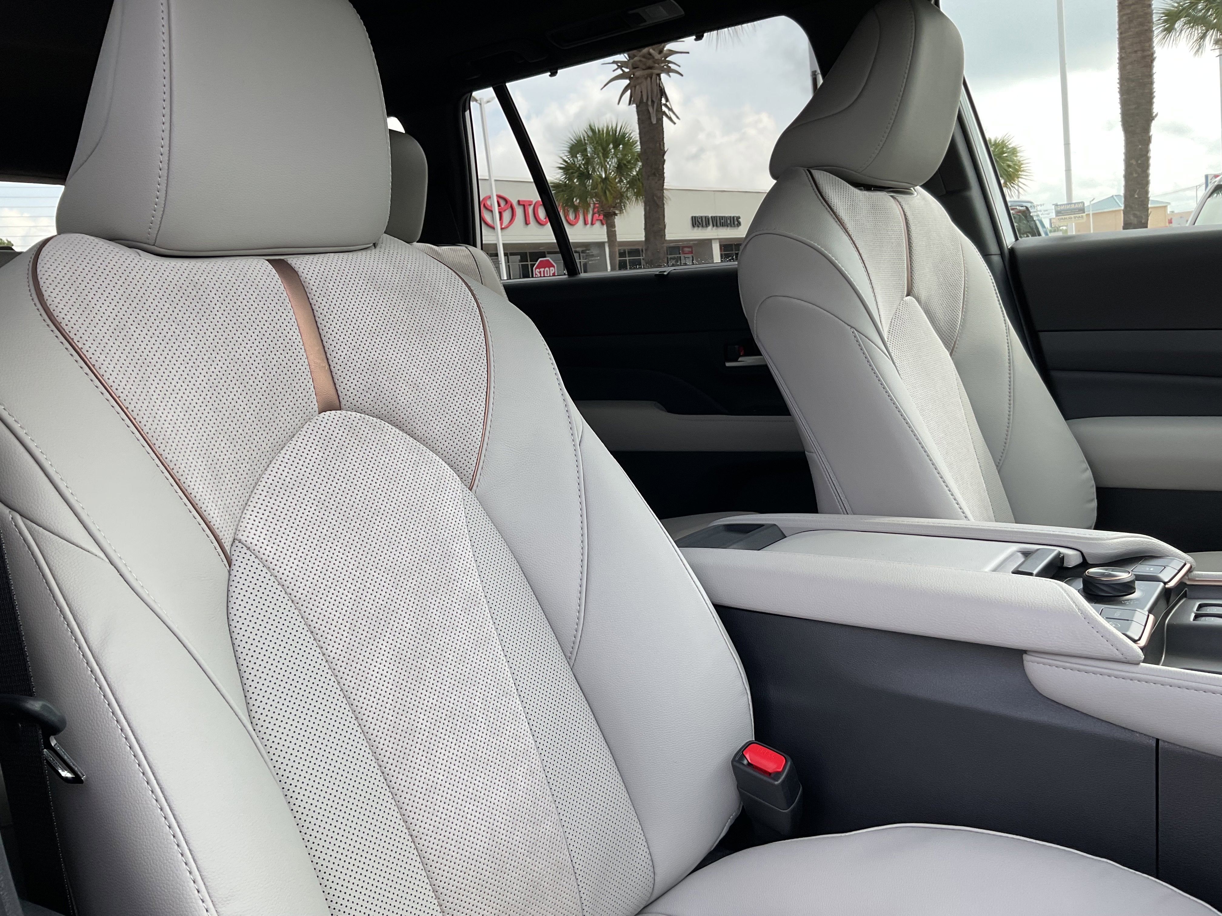 2026 Toyota Grand Highlander Hybrid MAX Limited
