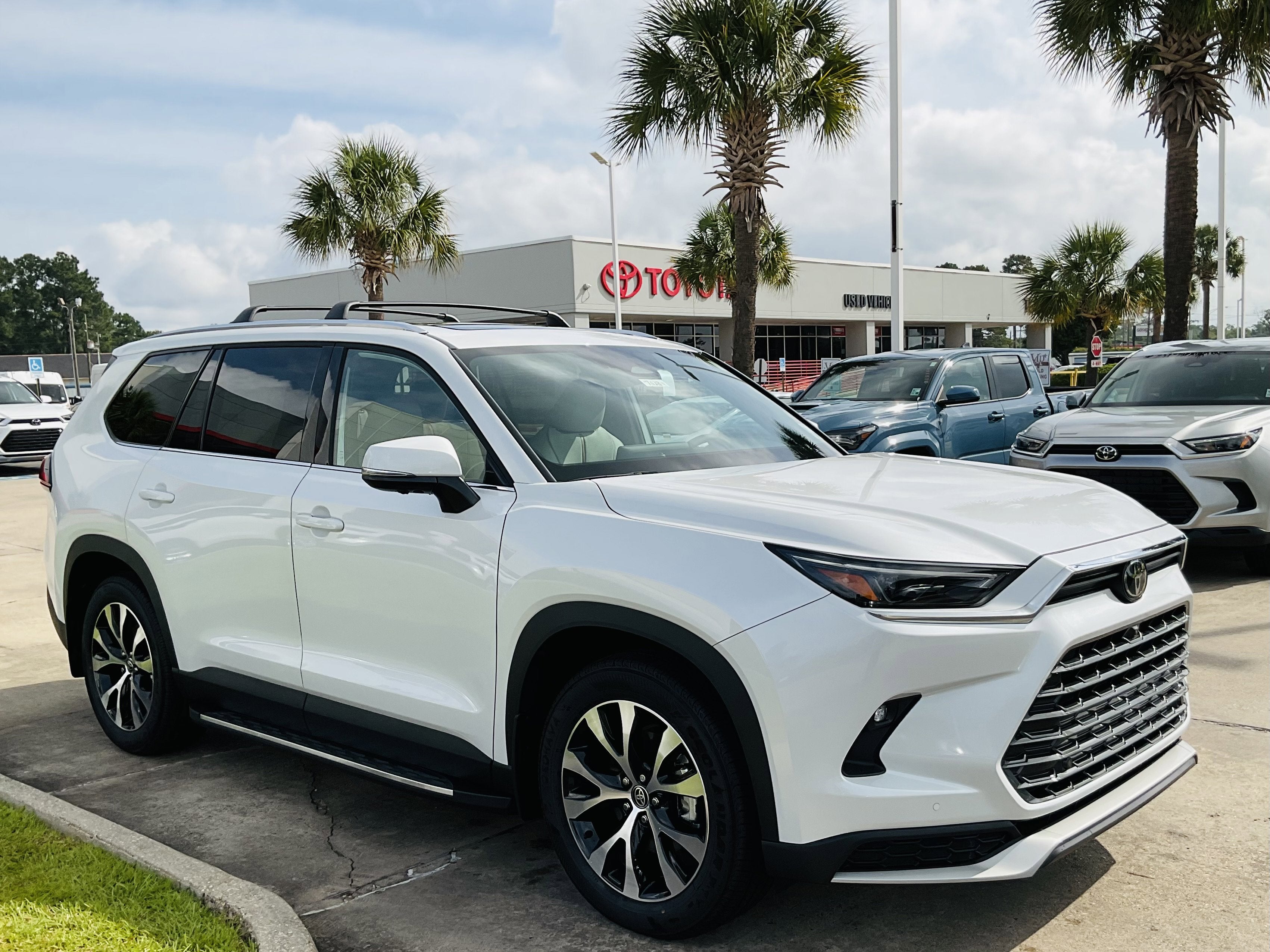 2026 Toyota Grand Highlander Hybrid MAX Limited