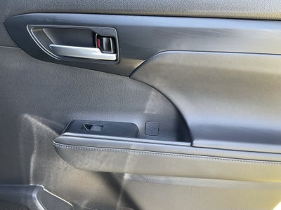 2026 Toyota Highlander XSE