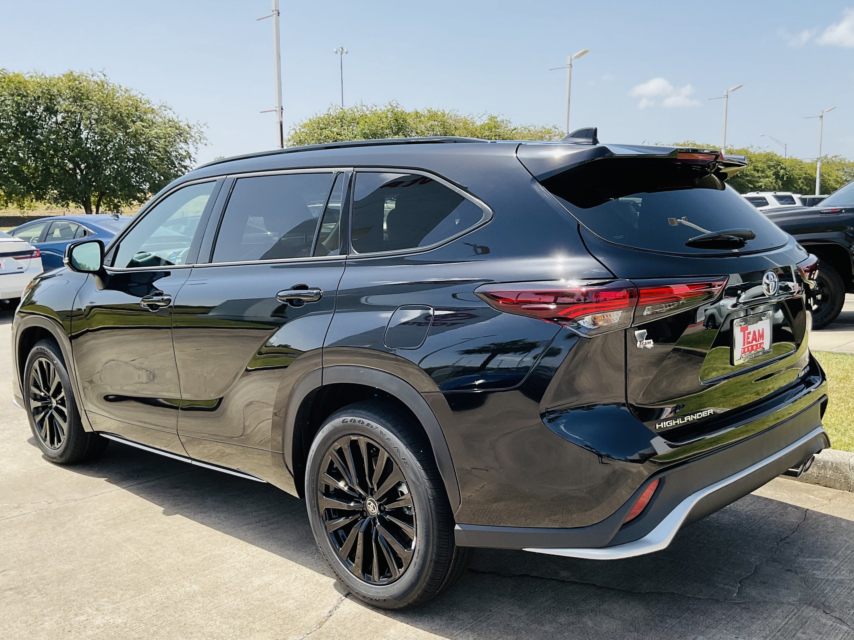2026 Toyota Highlander XSE
