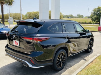 2026 Toyota Highlander XSE