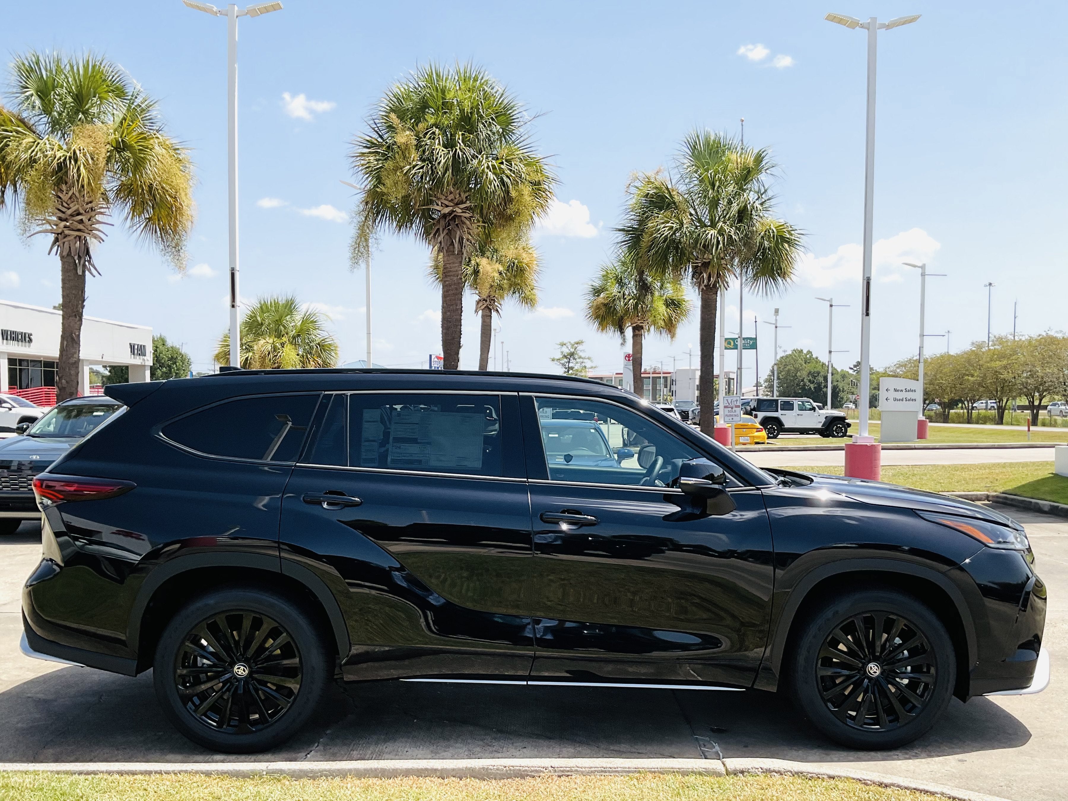 2026 Toyota Highlander XSE