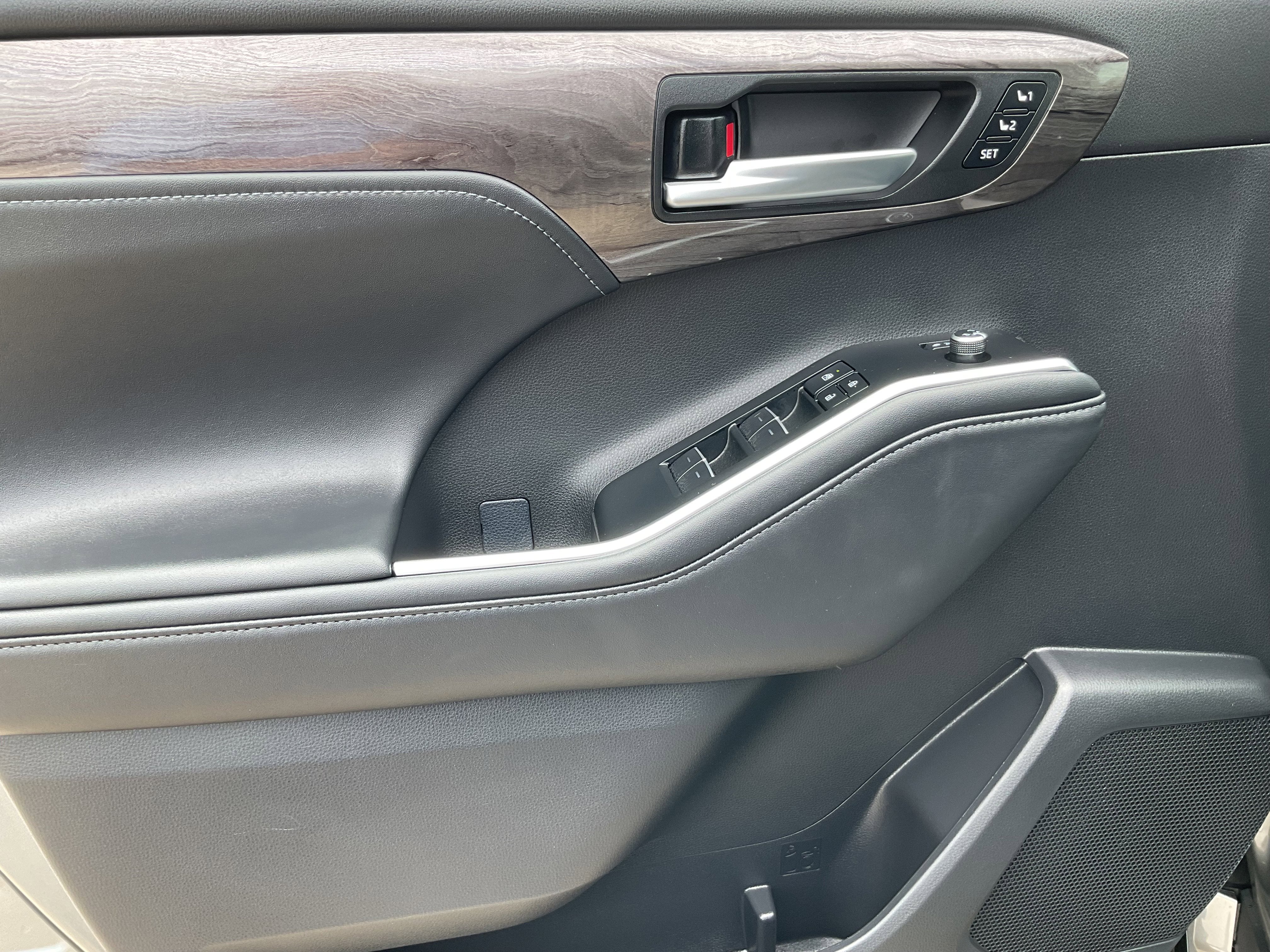 2026 Toyota Highlander Hybrid Hybrid Limited
