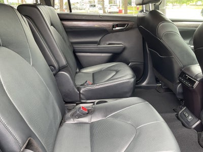 2026 Toyota Highlander Hybrid Hybrid Limited