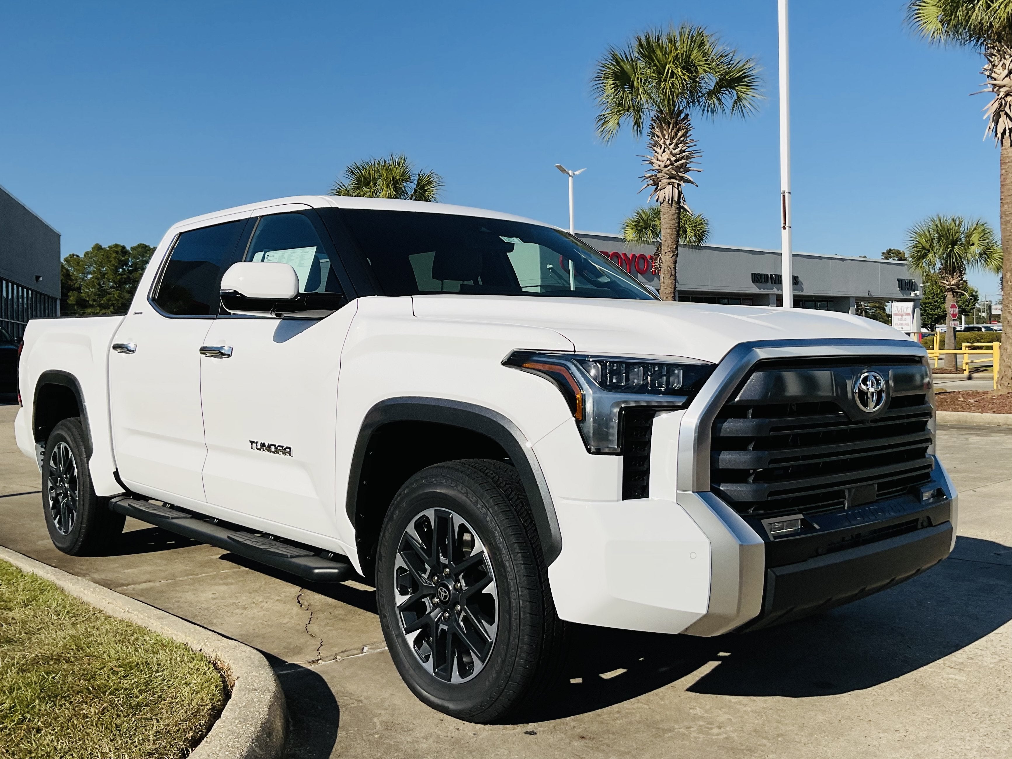 2026 Toyota Tundra 4WD Limited