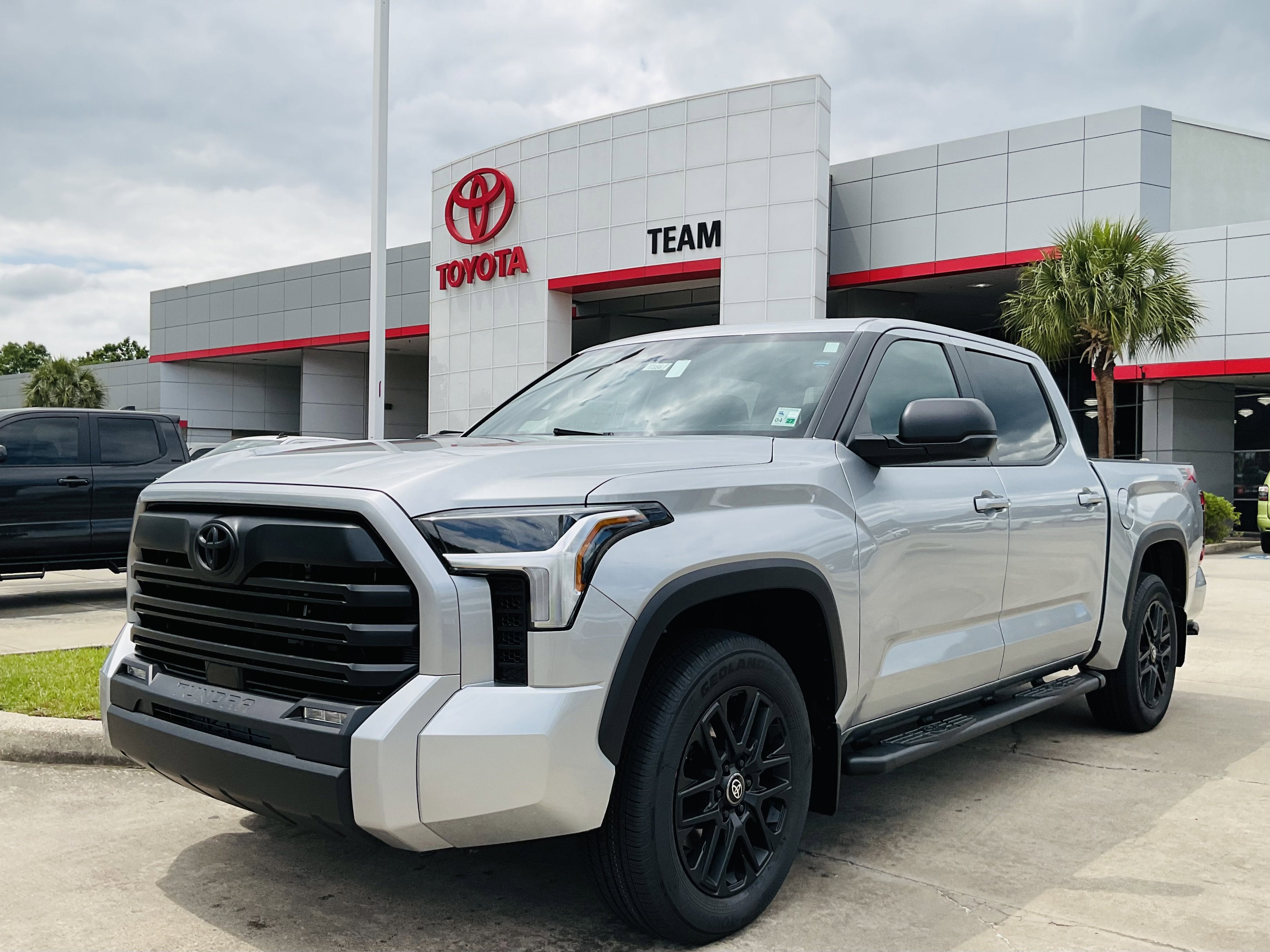 2026 Toyota Tundra 2WD SR5