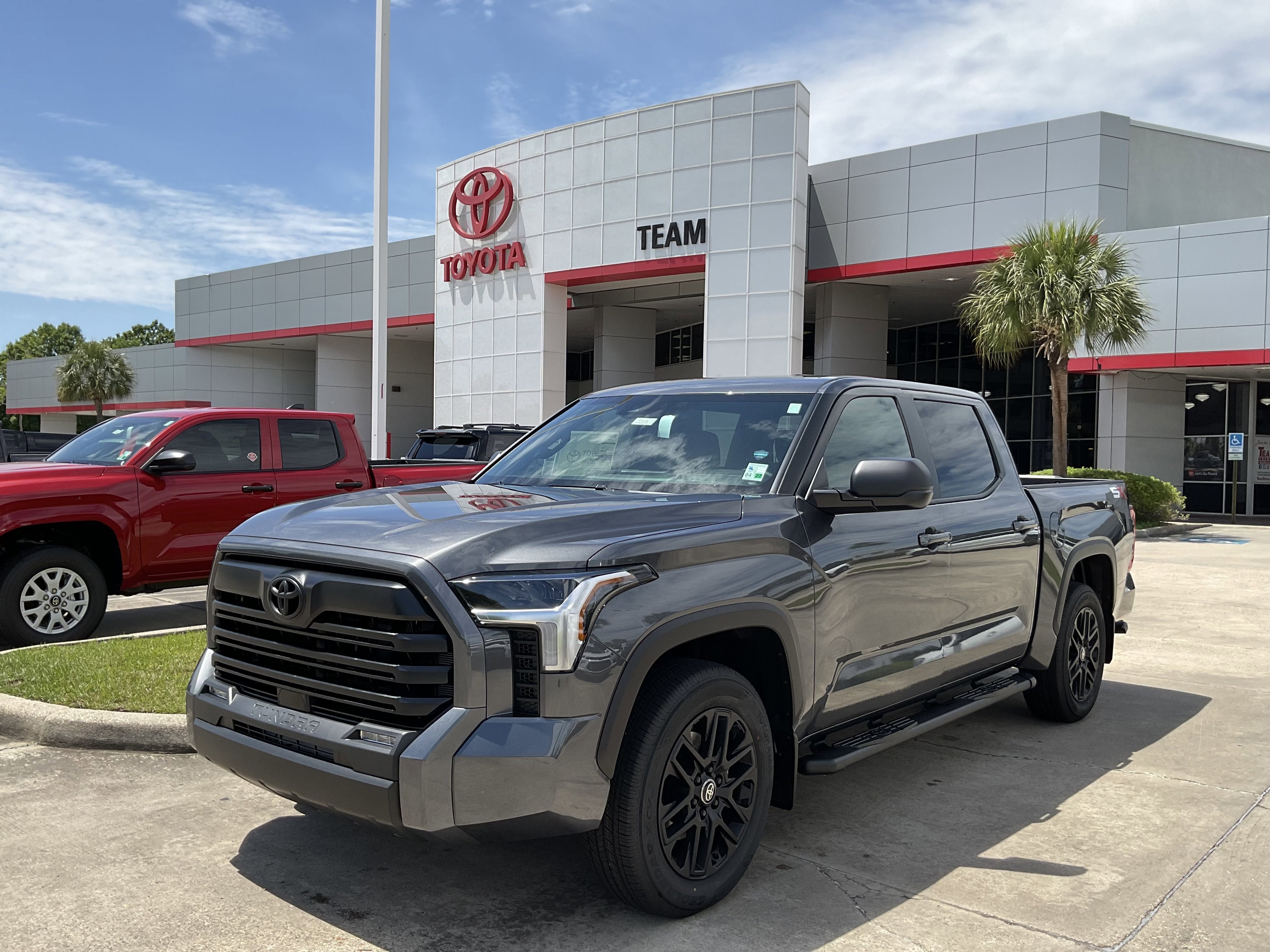 2026 Toyota Tundra 2WD SR5